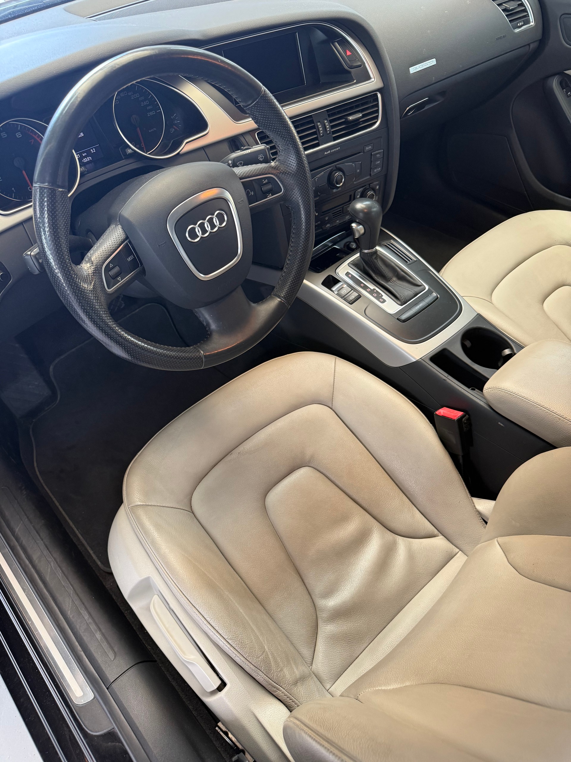 AUDI A5 Sportback 2.0 TFSI quattro S-tronic-image-11
