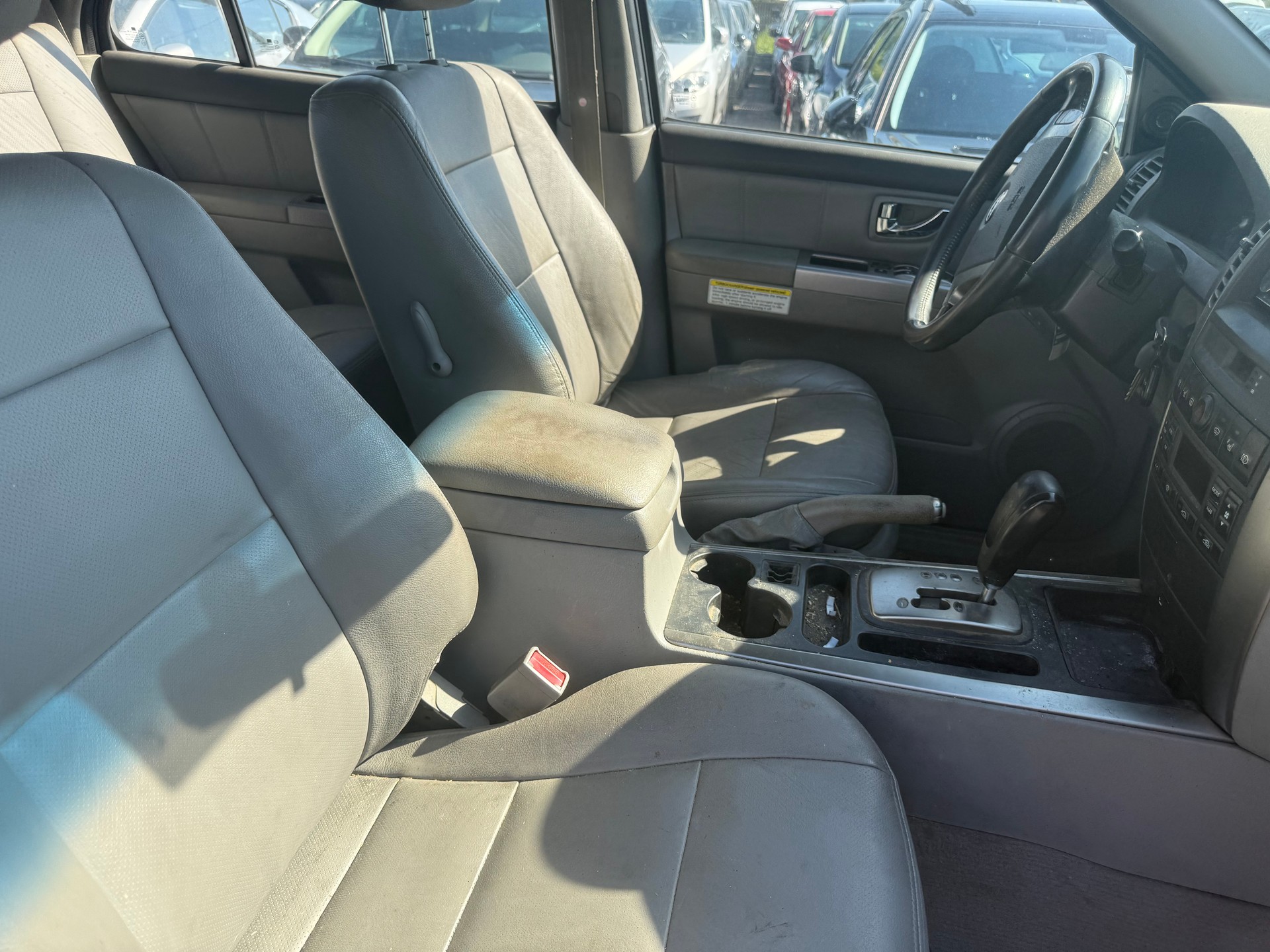 KIA Sorento 2.5 CRDI Carat-image-2