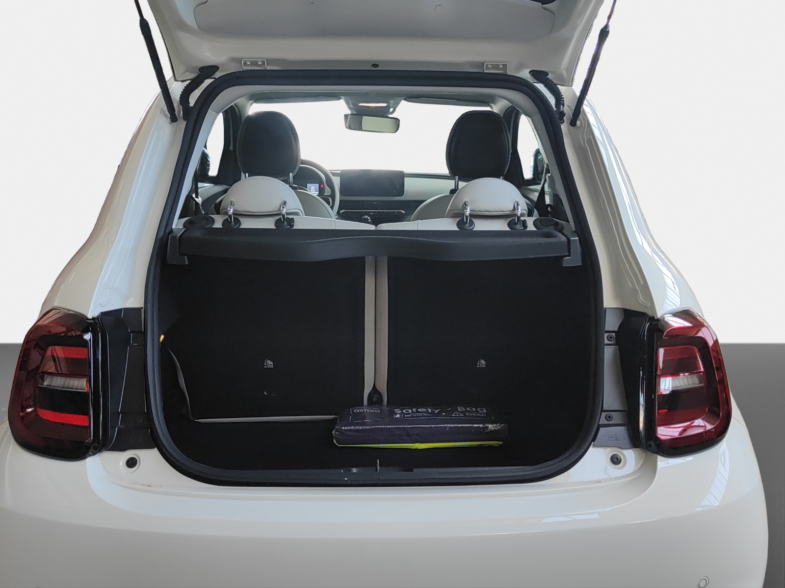 FIAT 500 1.0/65 Hybrid La Prima-image-11