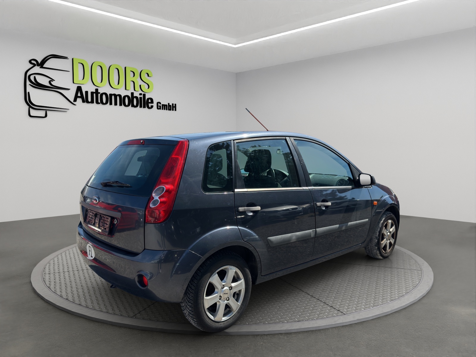 FORD Fiesta 1.4 16V Trend-image-4