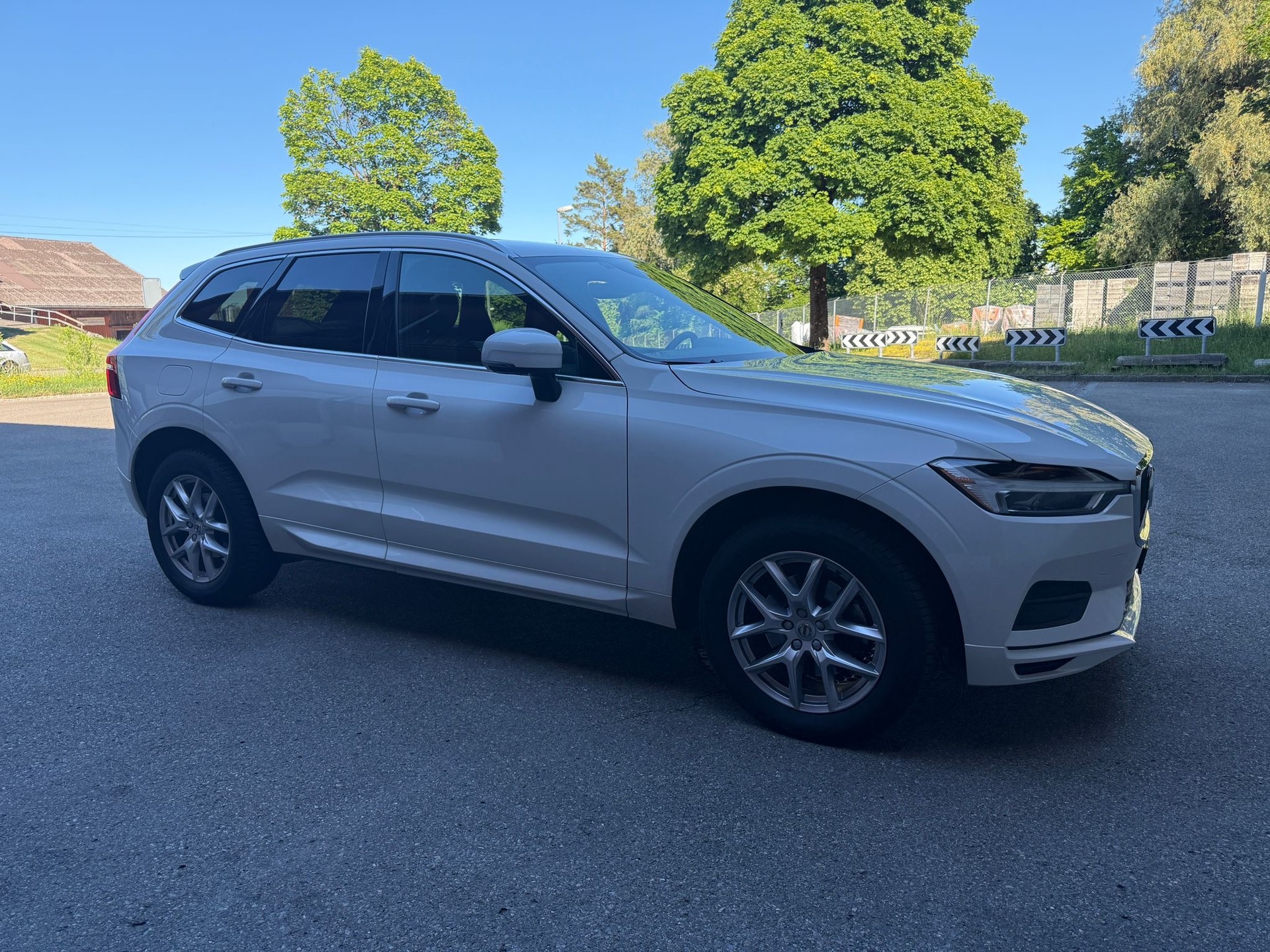 VOLVO XC60 D4 Momentum Geartronic-image-14