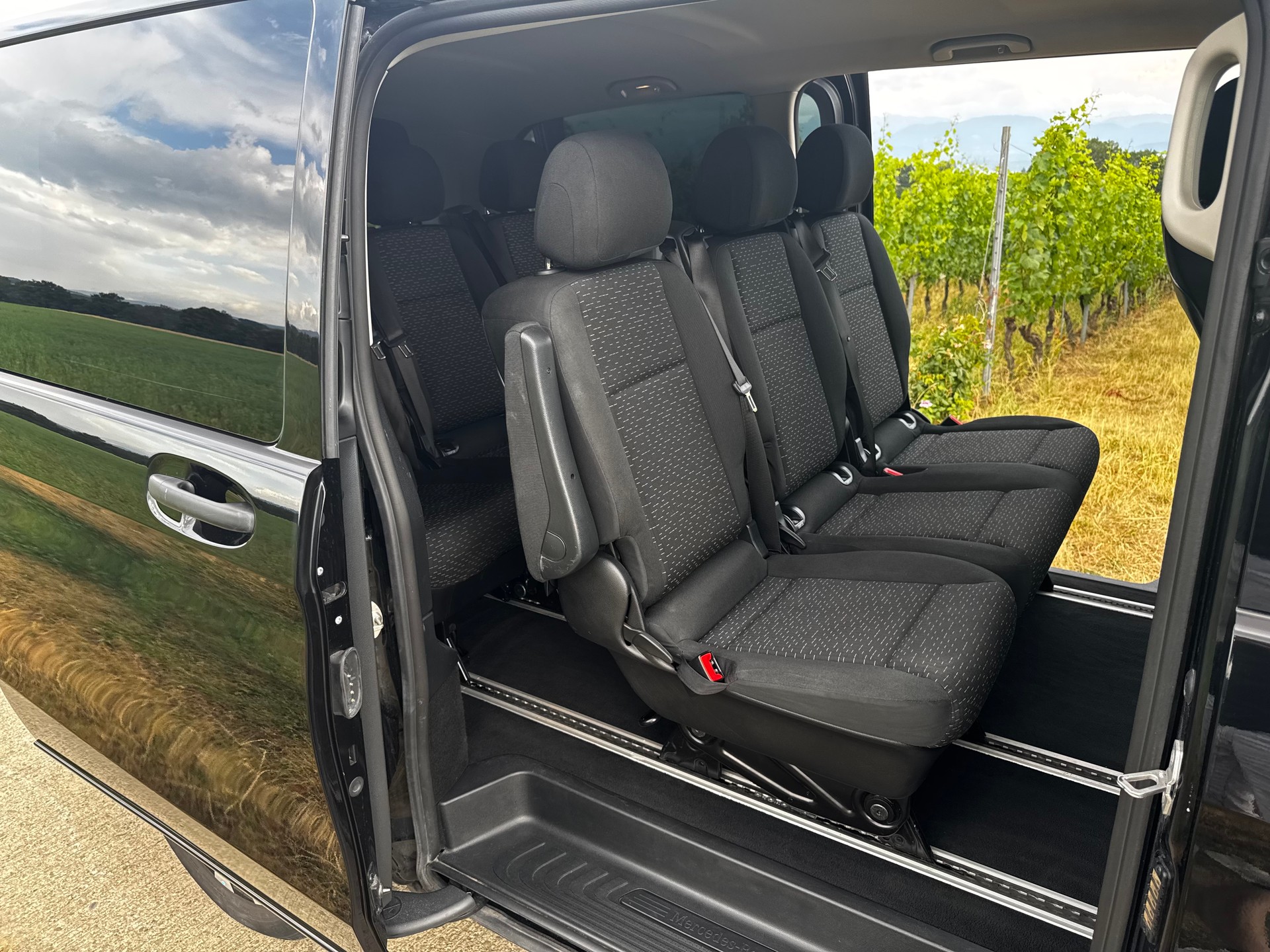 MERCEDES-BENZ 116 CDI Lang Select Tourer 4Matic 9G-Tronic-image-11