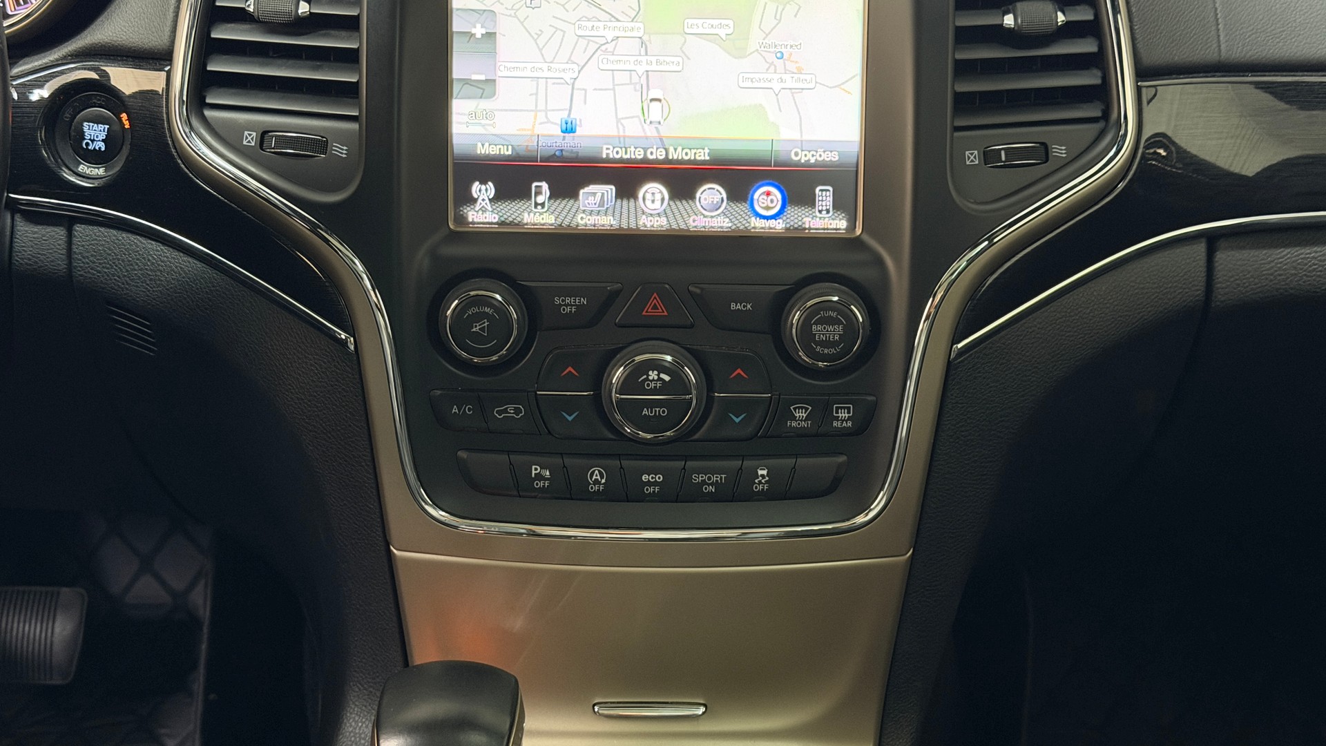 JEEP Grand Cherokee 3.0 CRD 75th Anniversary Automatic-image-12