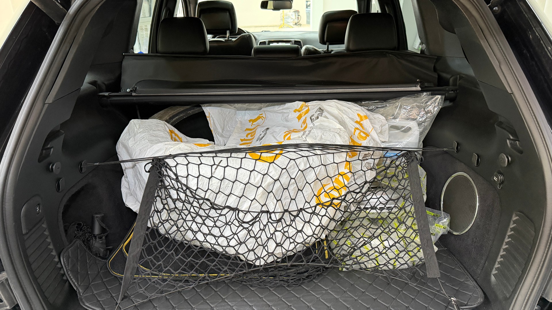 JEEP Grand Cherokee 3.0 CRD 75th Anniversary Automatic-image-17