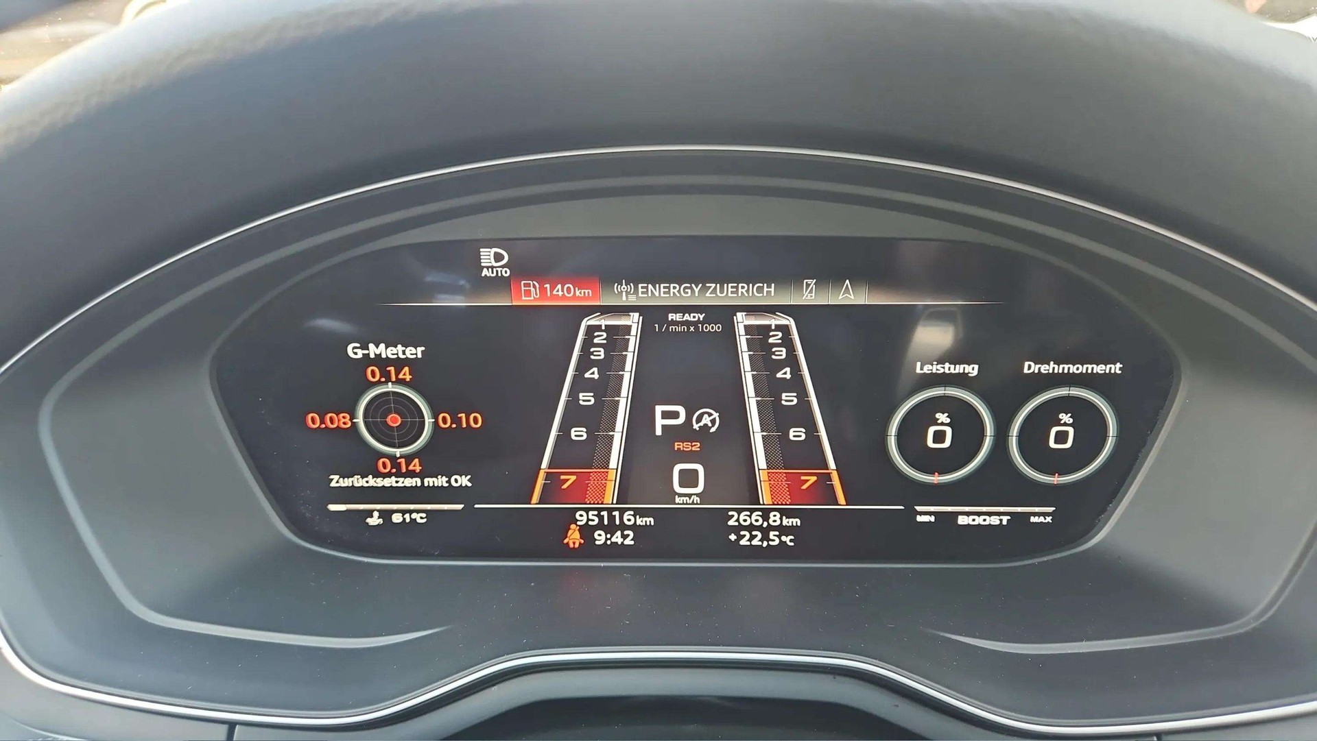 AUDI RS4 Avant quattro tiptronic mit AHK & Panoramadach-image-17