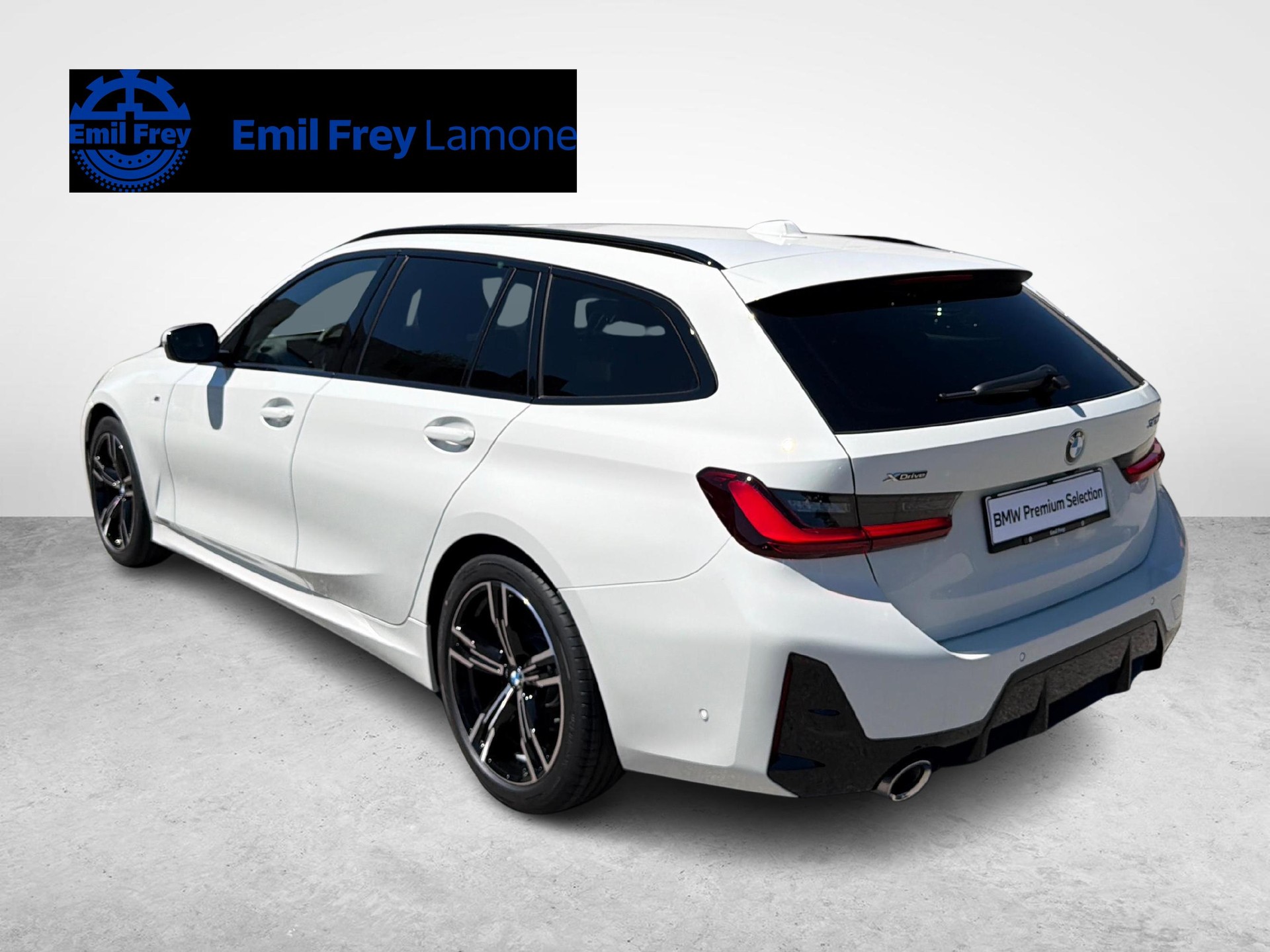 BMW 320d xDrive SAG Touring-image-2