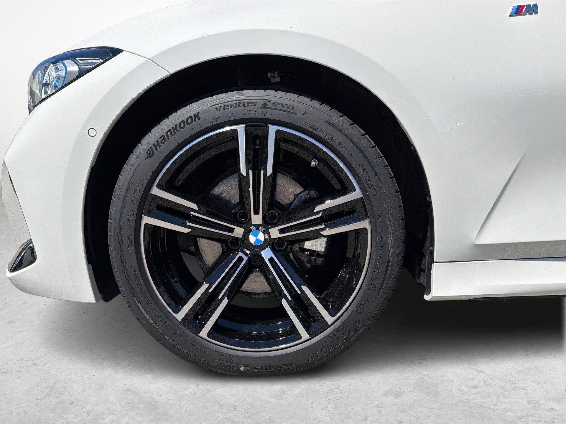 BMW 320d xDrive SAG Touring-image-8