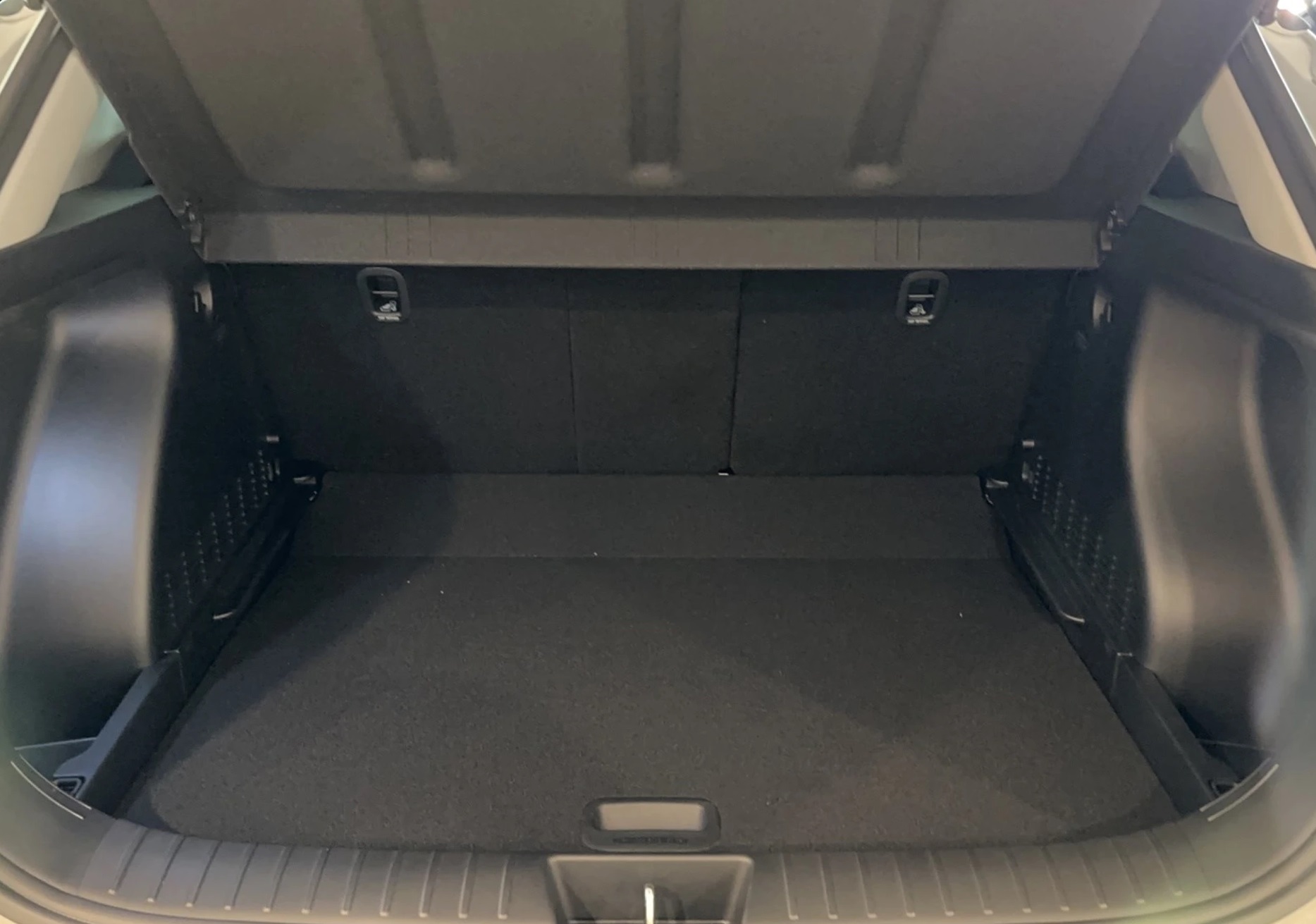 Image HYUNDAI KONA Kona 1.6 GDi HEV Amplia DCT