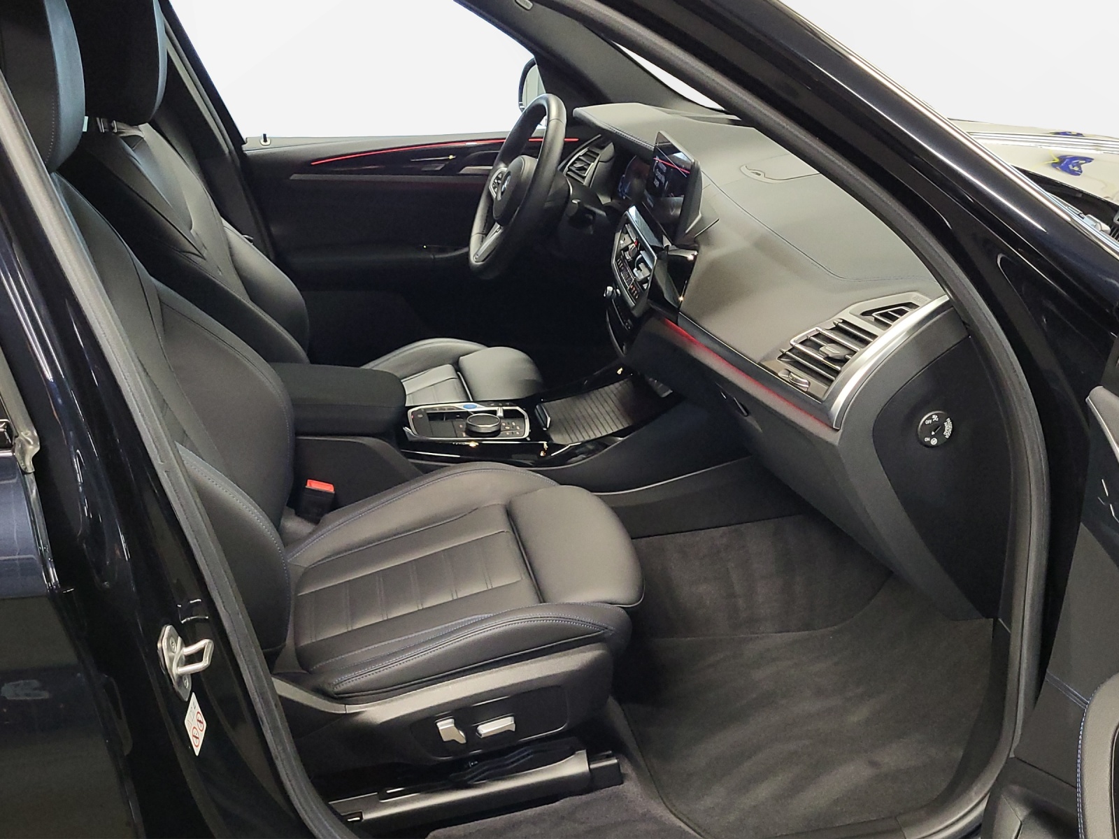 BMW iX3 Impressive-image-10