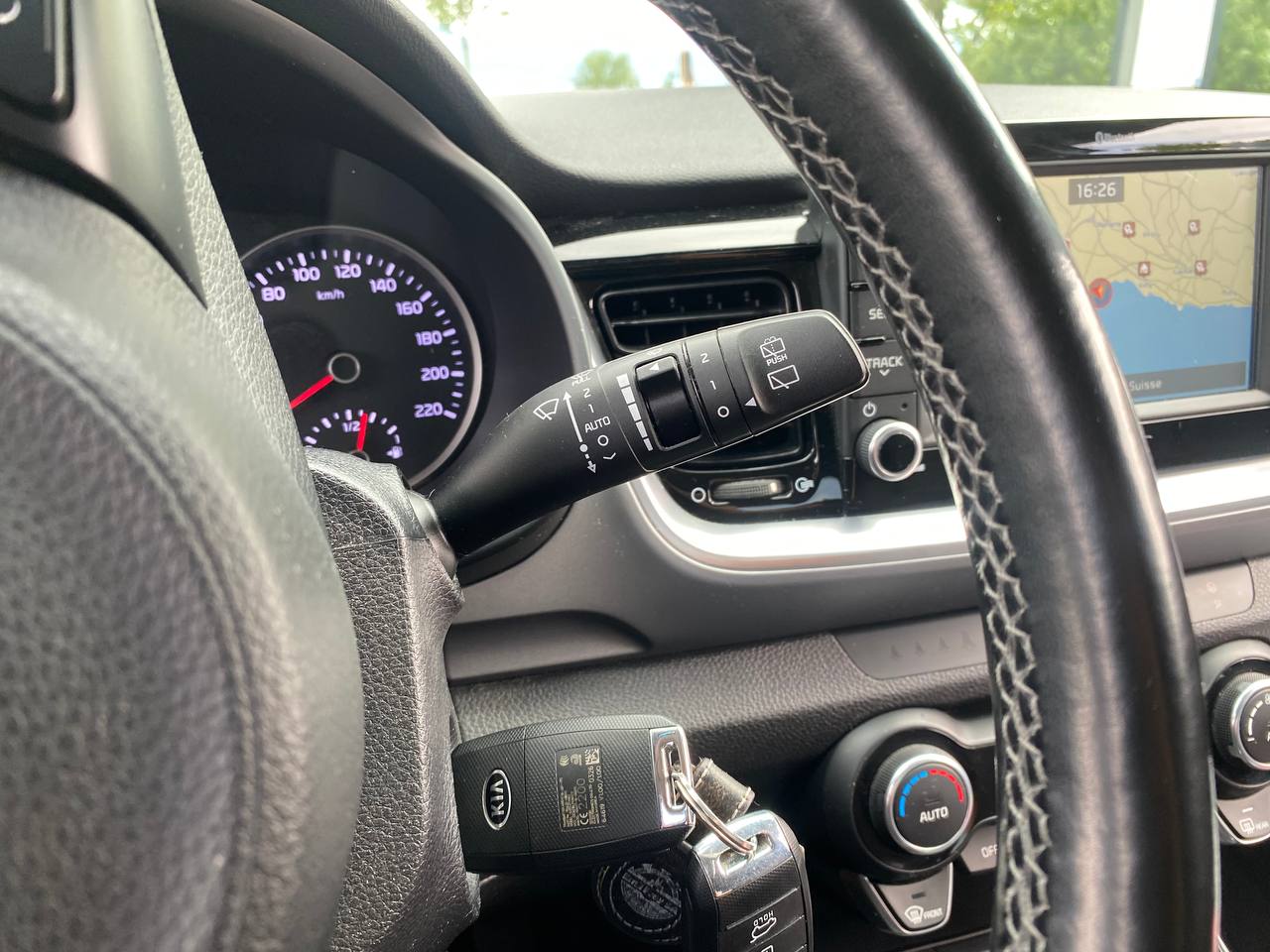 KIA Stonic 1.0 T-GDi-image-16