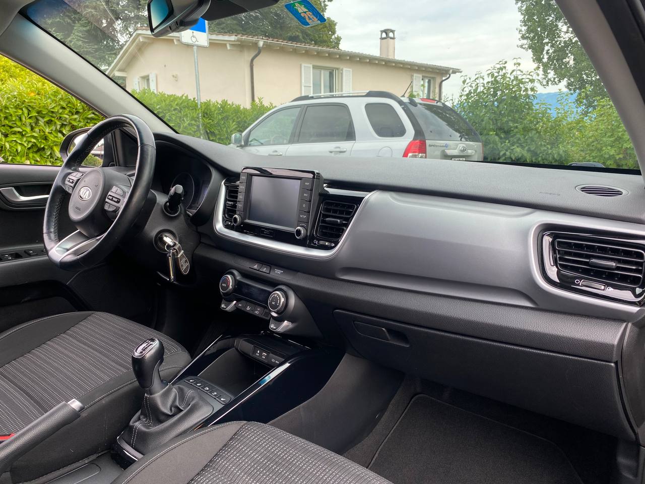 KIA Stonic 1.0 T-GDi-image-11