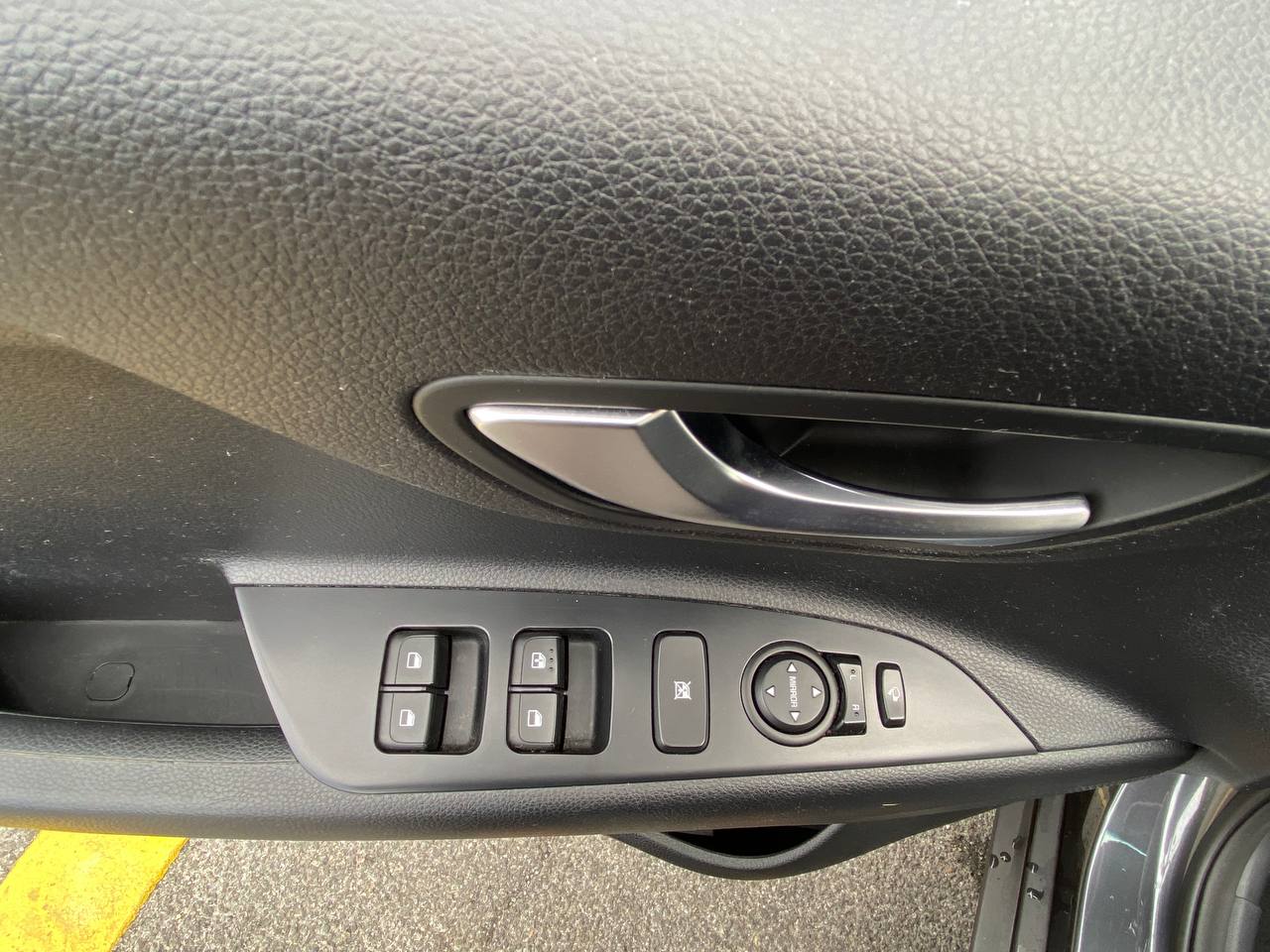 KIA Stonic 1.0 T-GDi-image-21