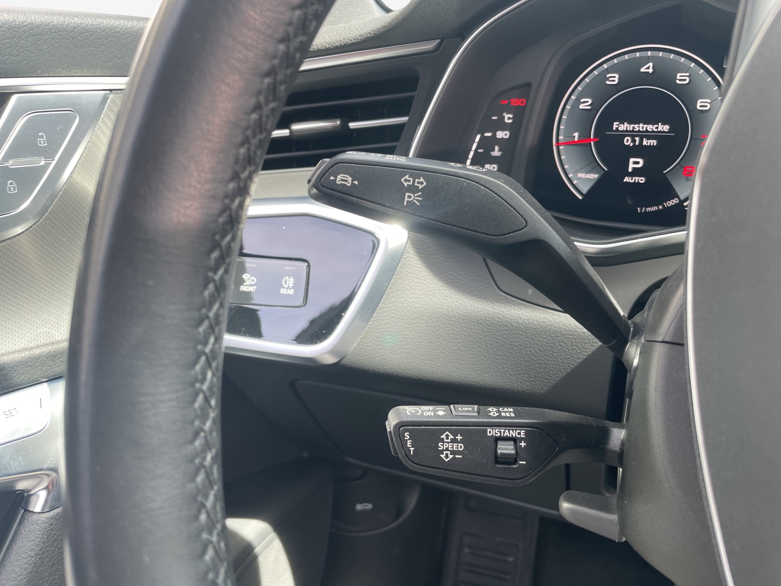 AUDI A6 Avant 45 TFSI Sport S-tronic quattro-image-14