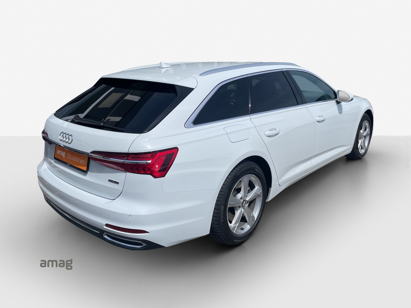 AUDI A6 Avant 45 TFSI Sport S-tronic quattro-image-4