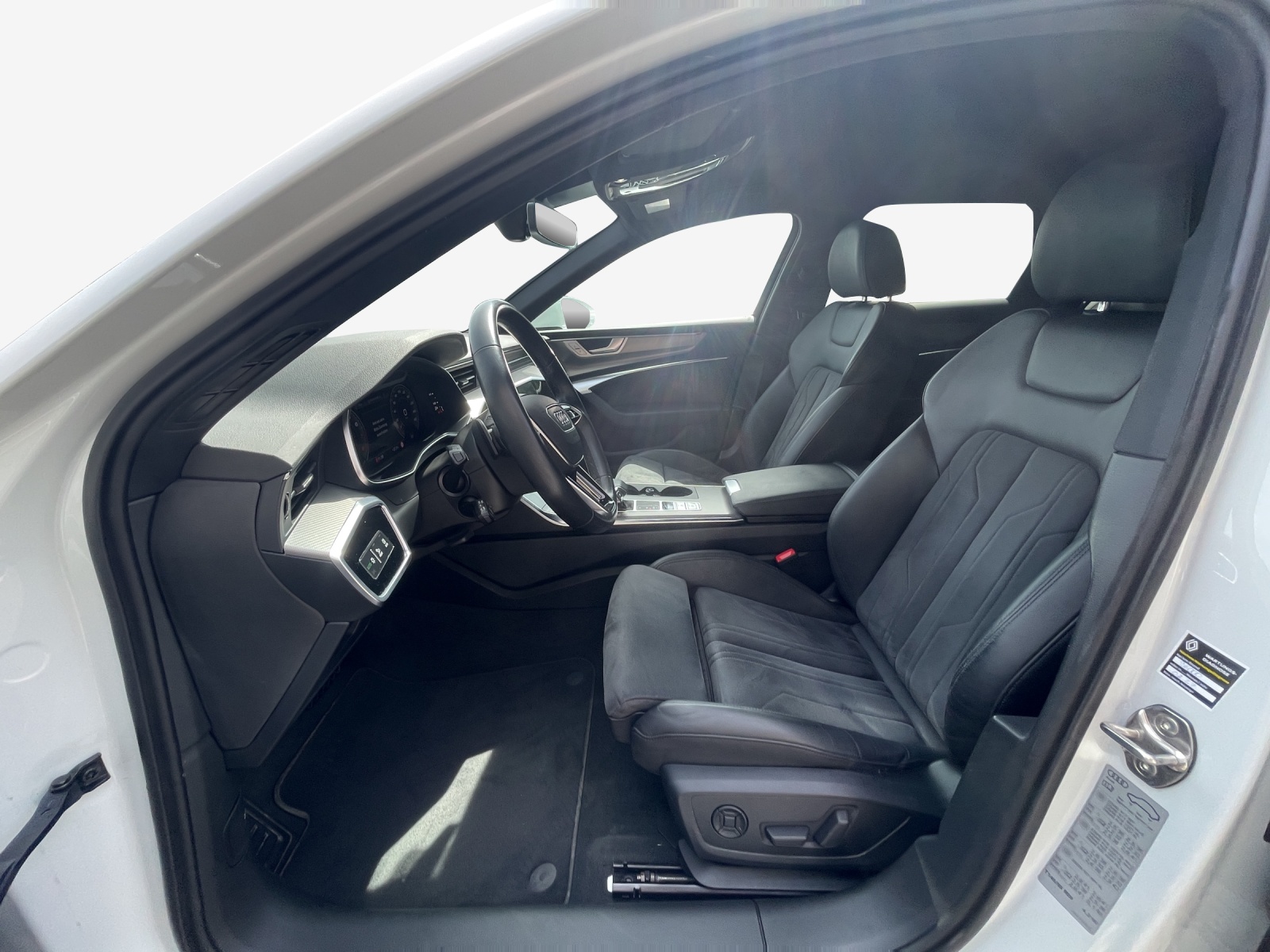 AUDI A6 Avant 45 TFSI Sport S-tronic quattro-image-7