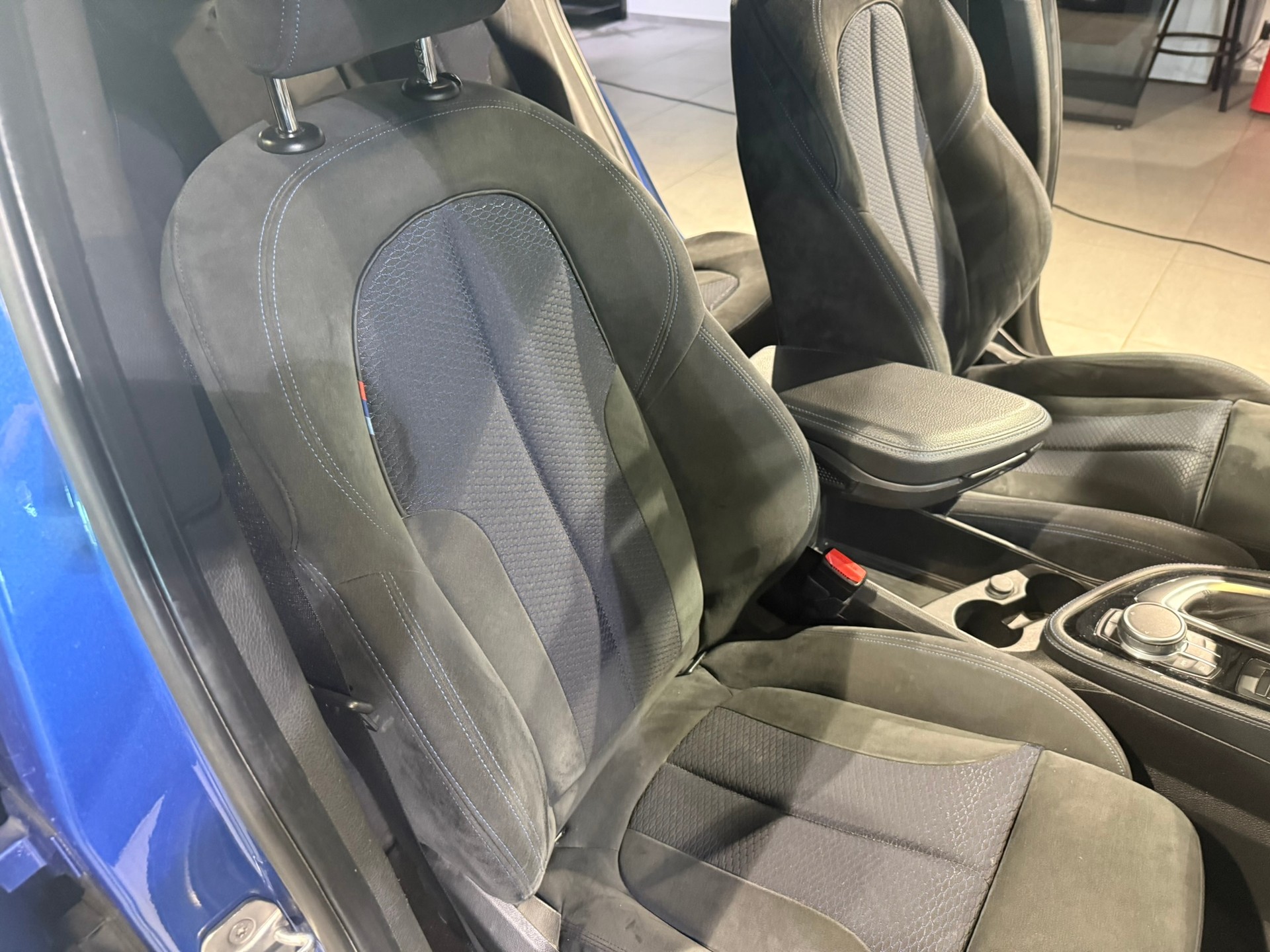 BMW 225i xDrive Active Tourer M Sport Steptronic-image-21