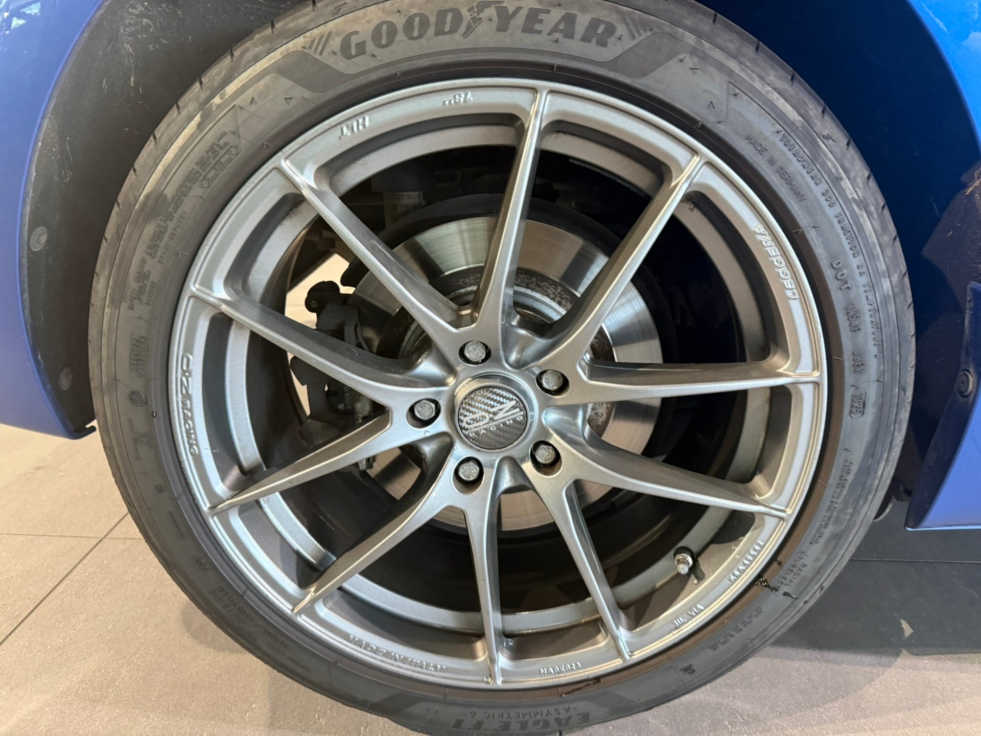 BMW 225i xDrive Active Tourer M Sport Steptronic-image-9