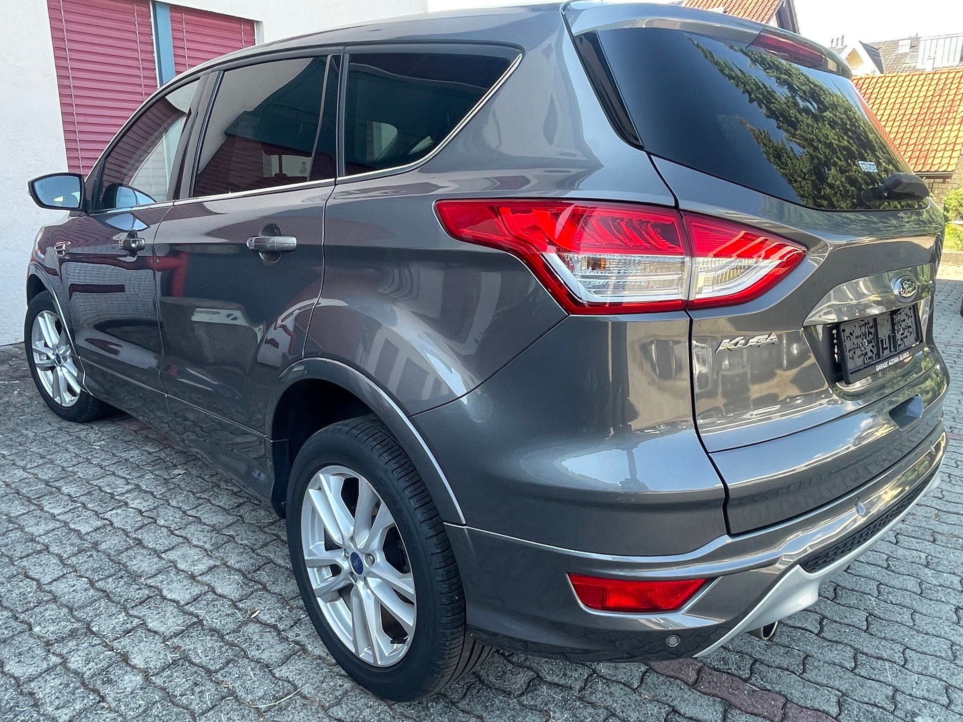 FORD Kuga 2.0 TDCi Titanium 4WD PowerShift-image-5