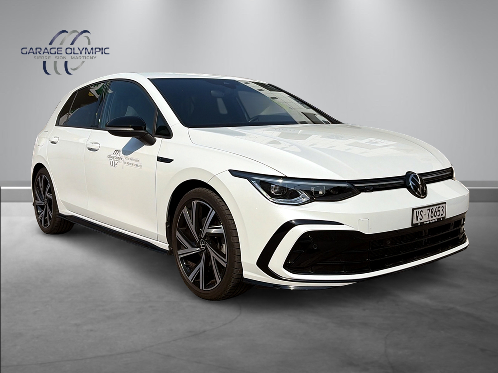 VW Golf 2.0 TSI R-Line DSG 4 Motion-image-8
