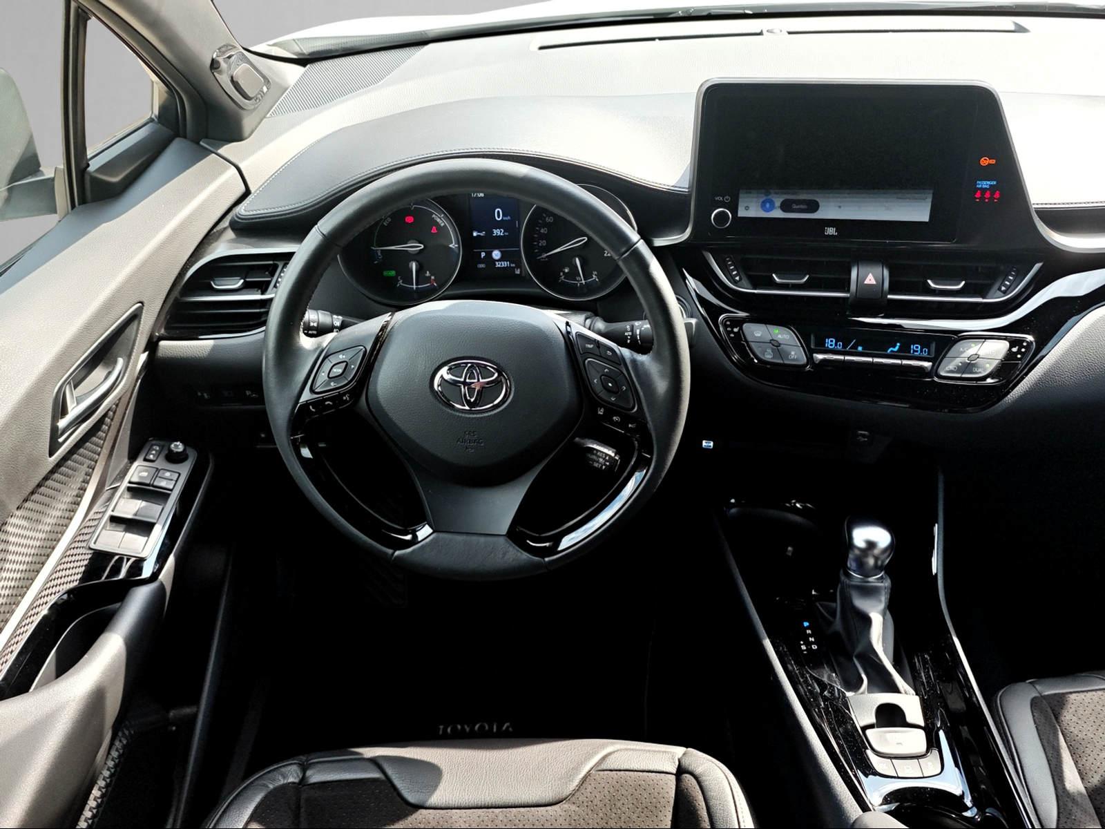 TOYOTA C-HR 2.0 VVTi HSD Move-image-10