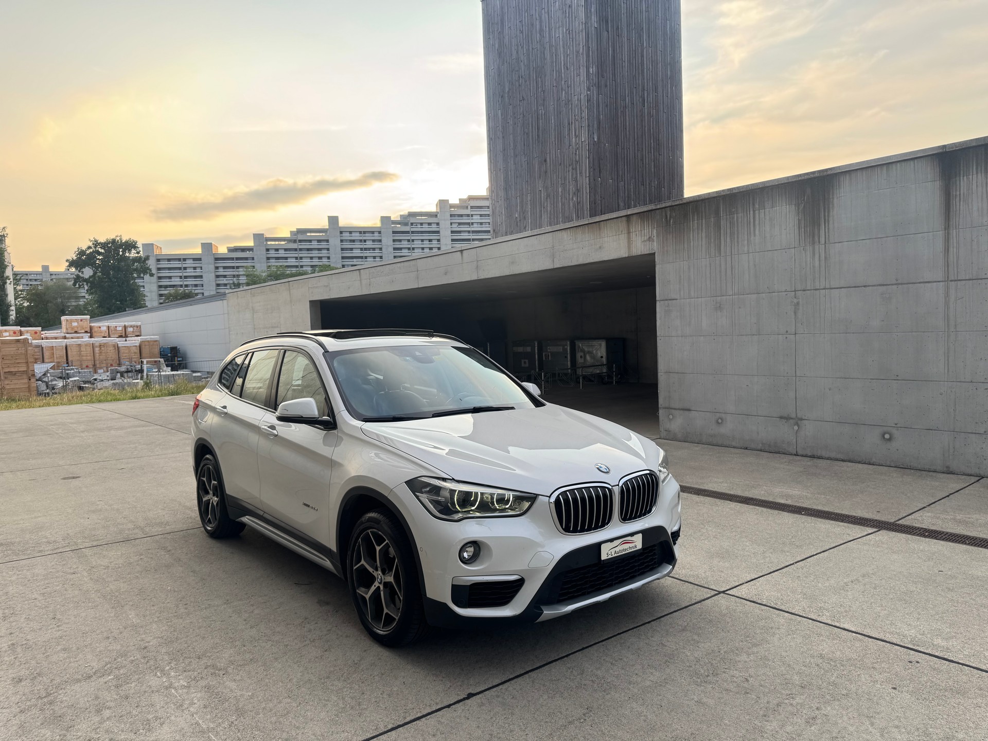 BMW X1 xDrive 20d Sport Line Steptronic-image-2