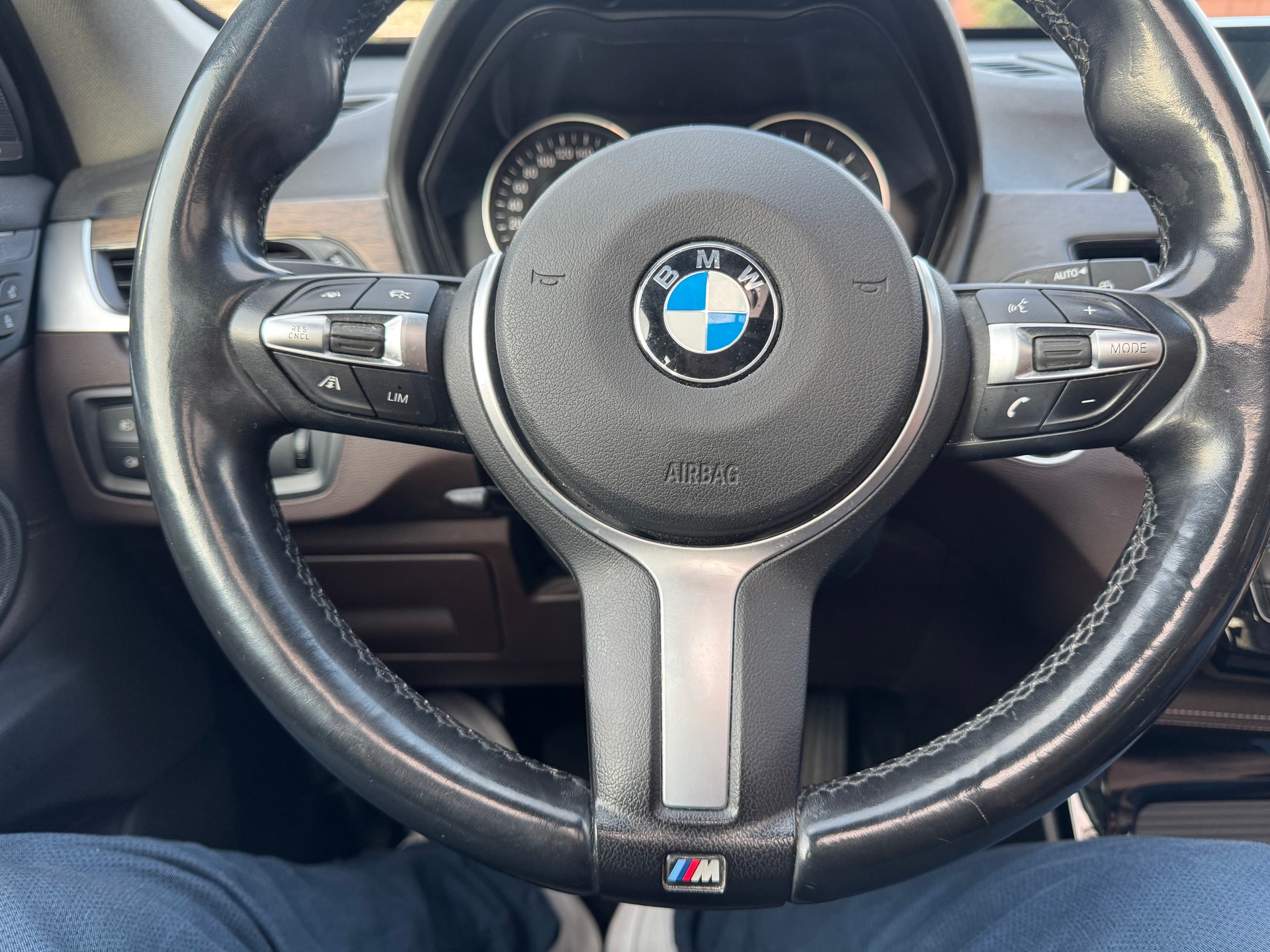 BMW X1 xDrive 20d Sport Line Steptronic-image-8