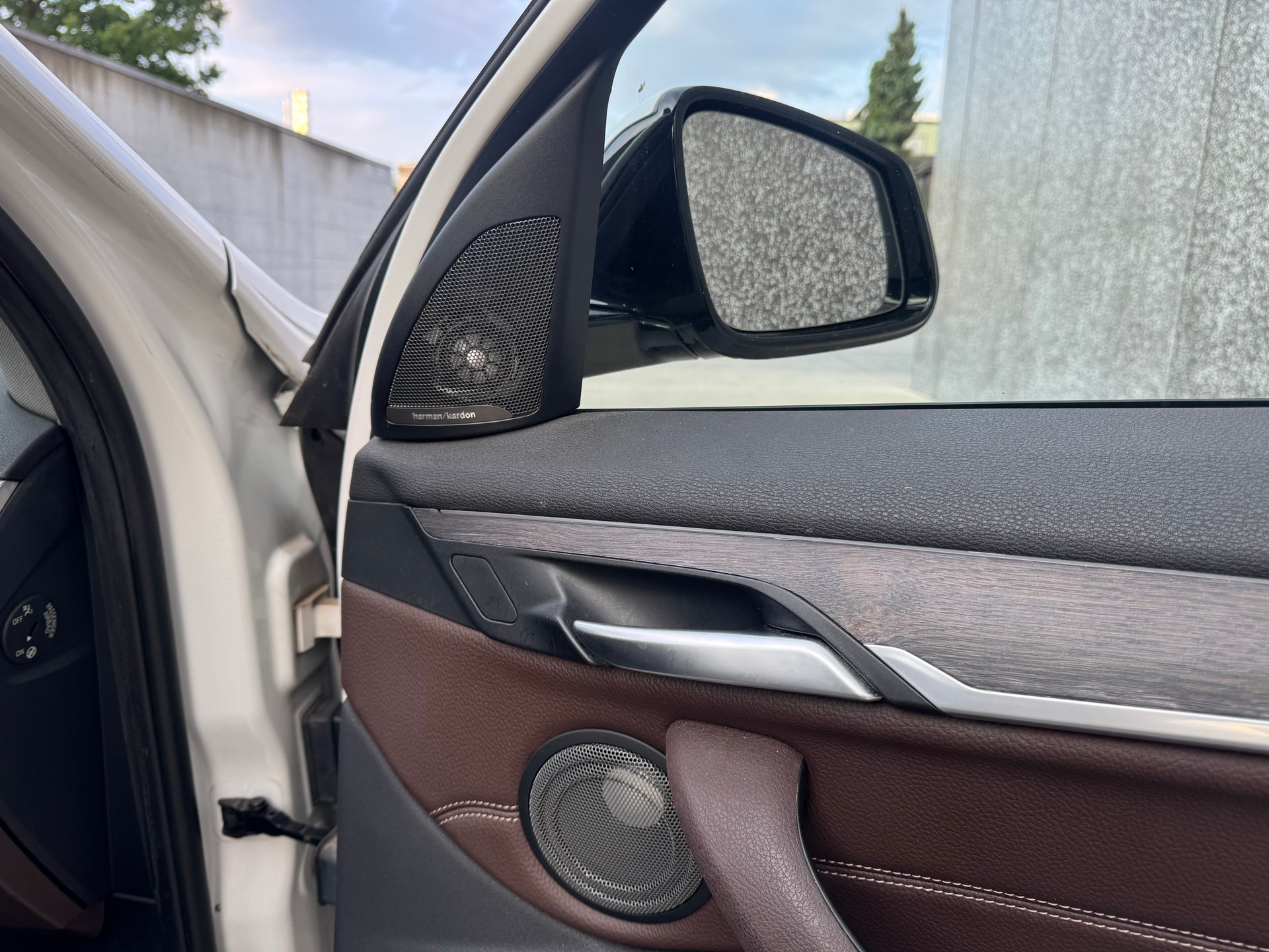 BMW X1 xDrive 20d Sport Line Steptronic-image-18