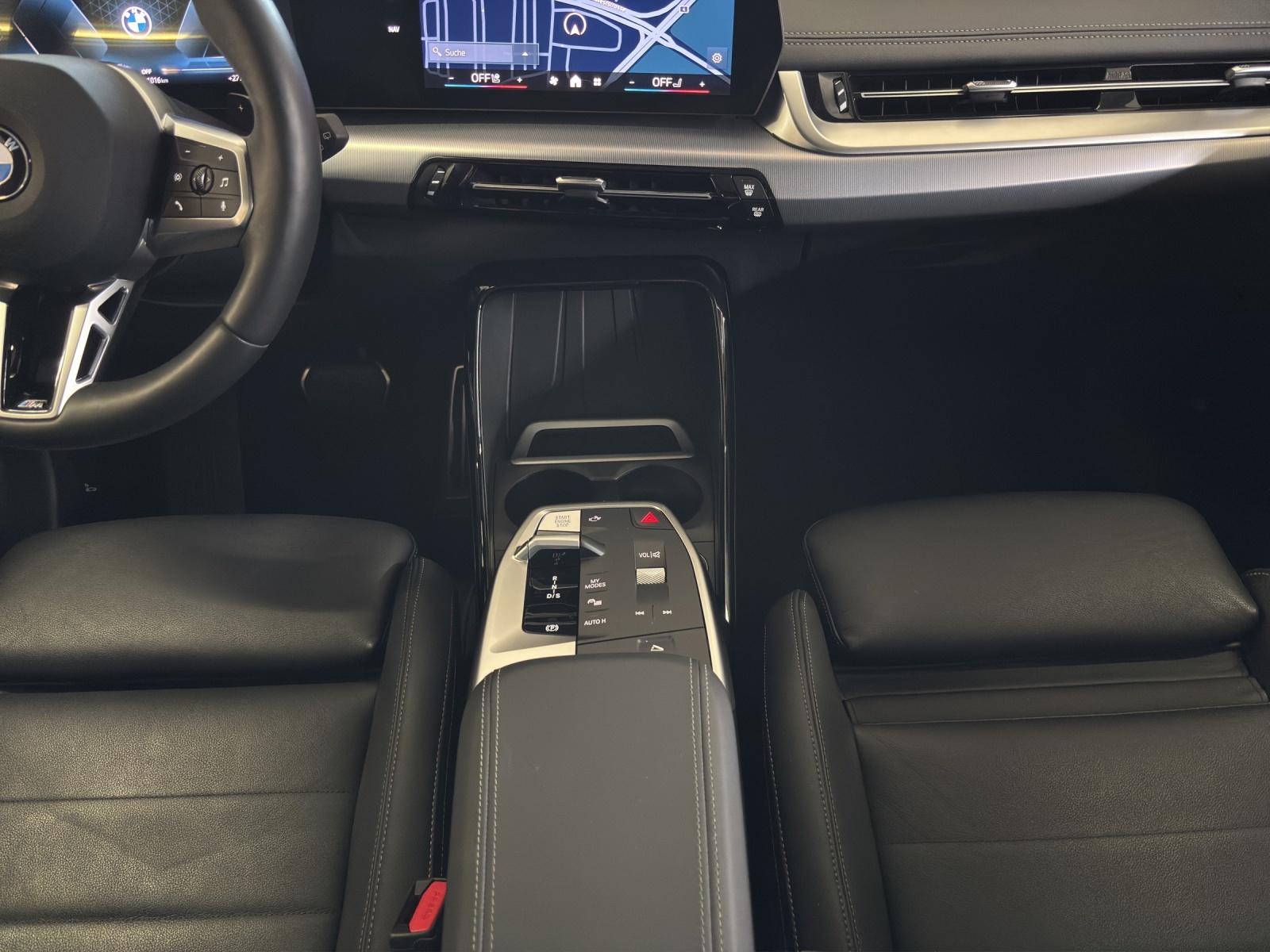 BMW 223i xDrive SDKG Active Tourer-image-11