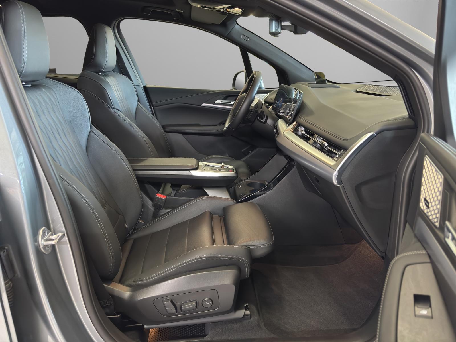 BMW 223i xDrive SDKG Active Tourer-image-19
