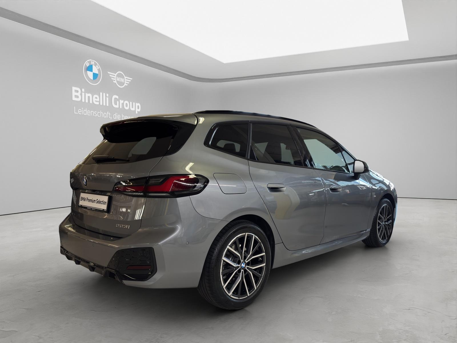 BMW 223i xDrive SDKG Active Tourer-image-16