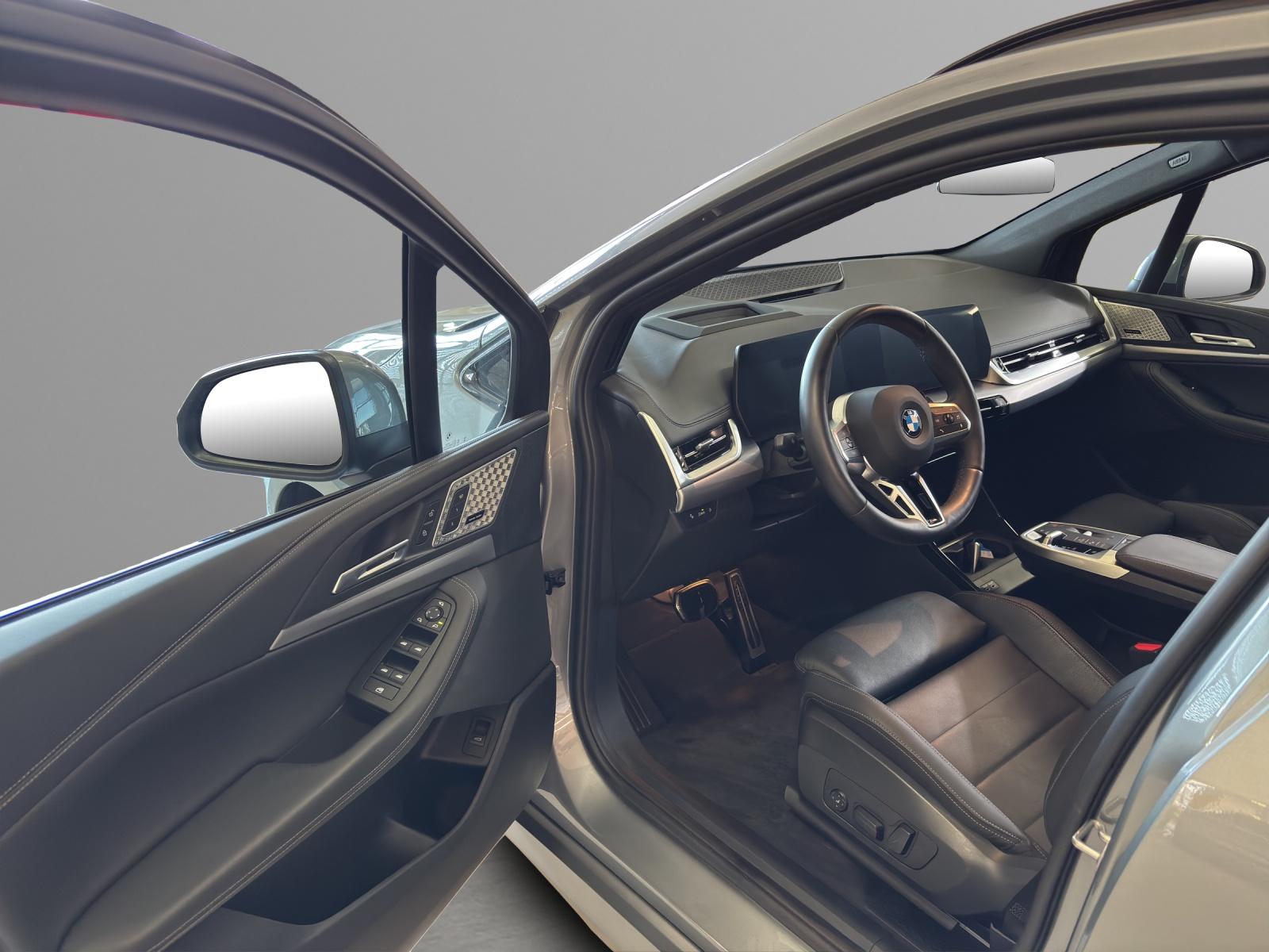 BMW 223i xDrive SDKG Active Tourer-image-3