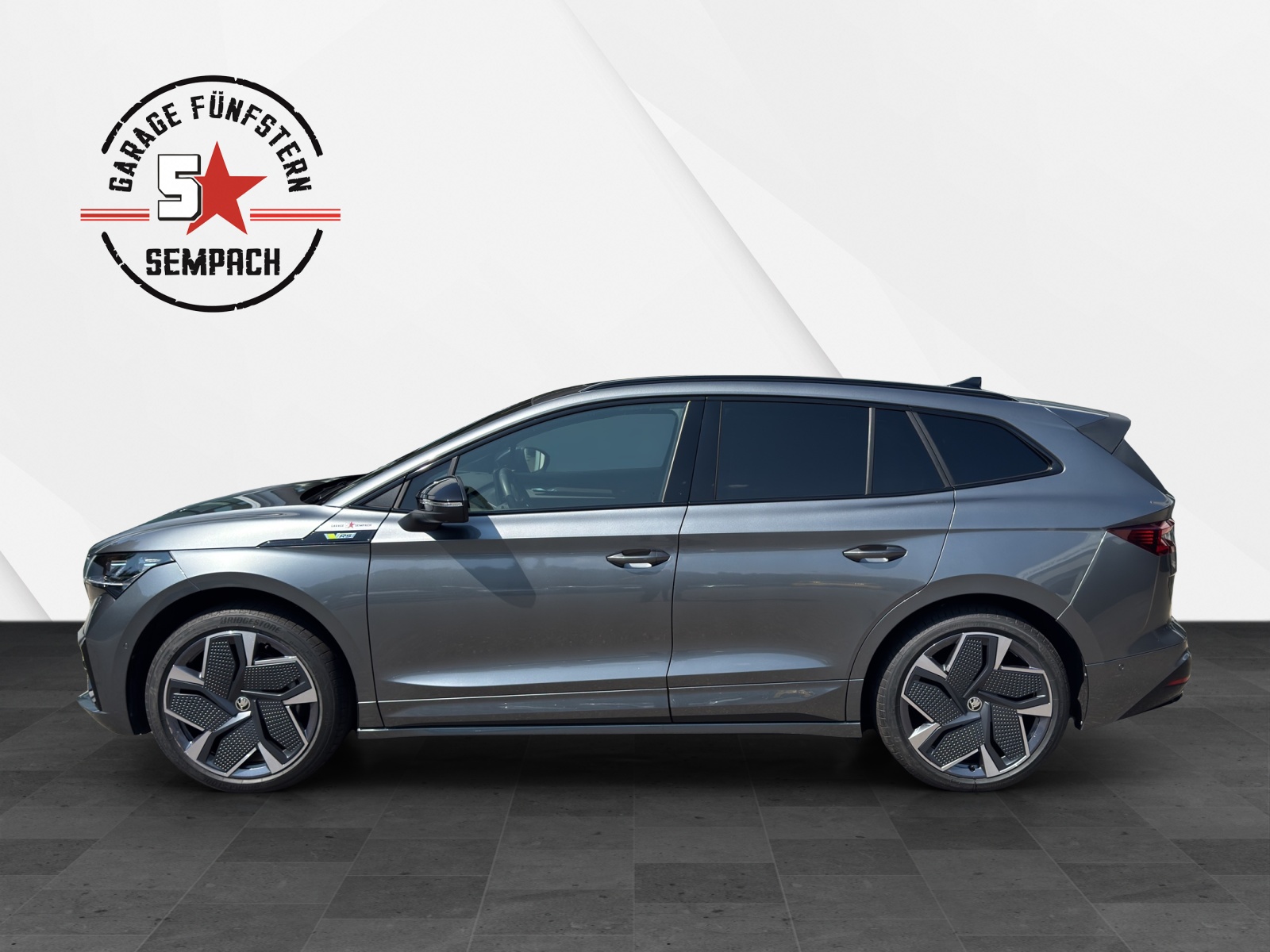 SKODA Enyaq 4x4 RS-image-1
