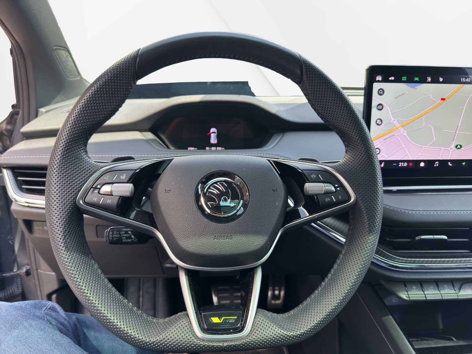 SKODA Enyaq 4x4 RS-image-9
