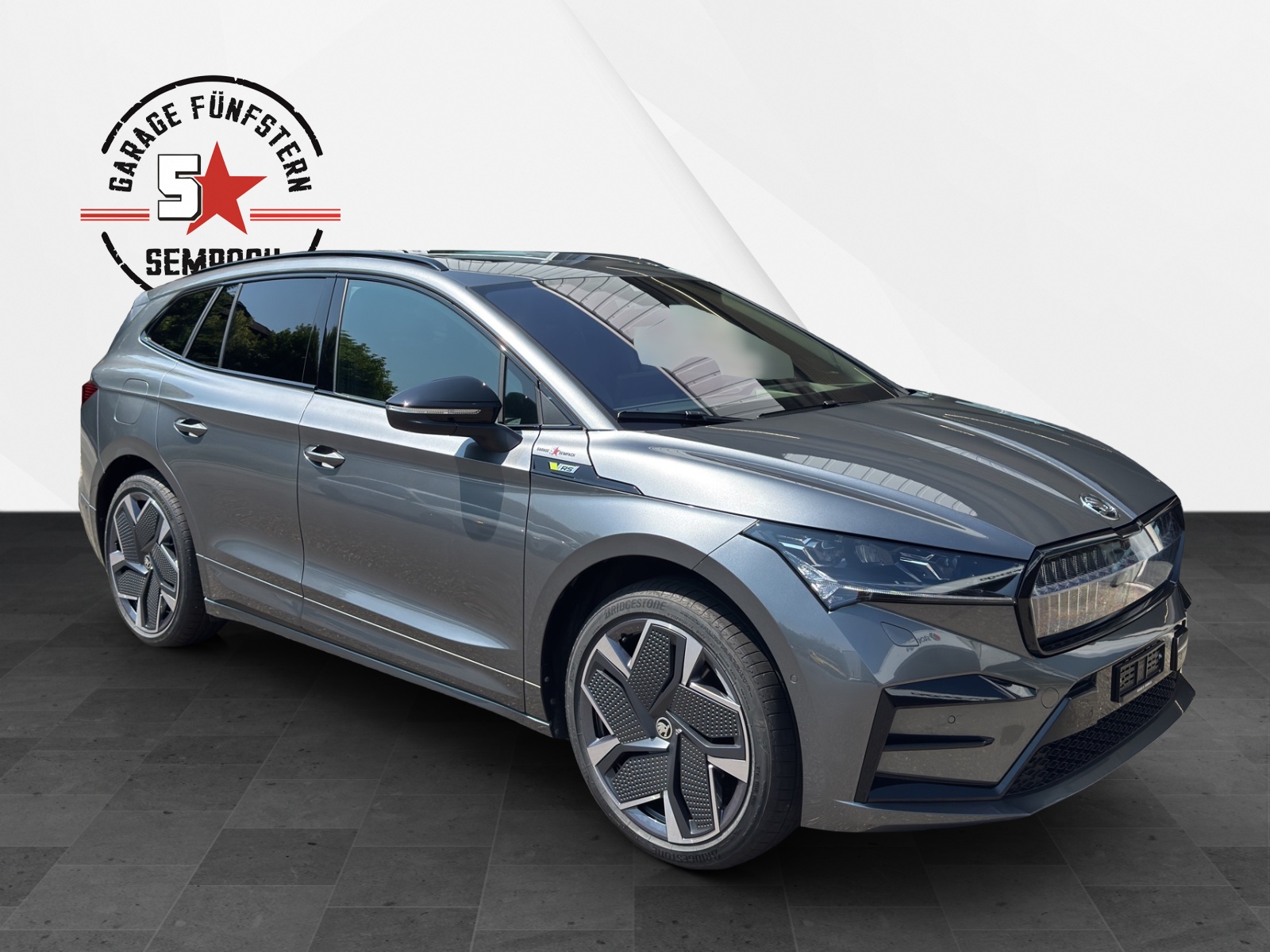SKODA Enyaq 4x4 RS-image-6