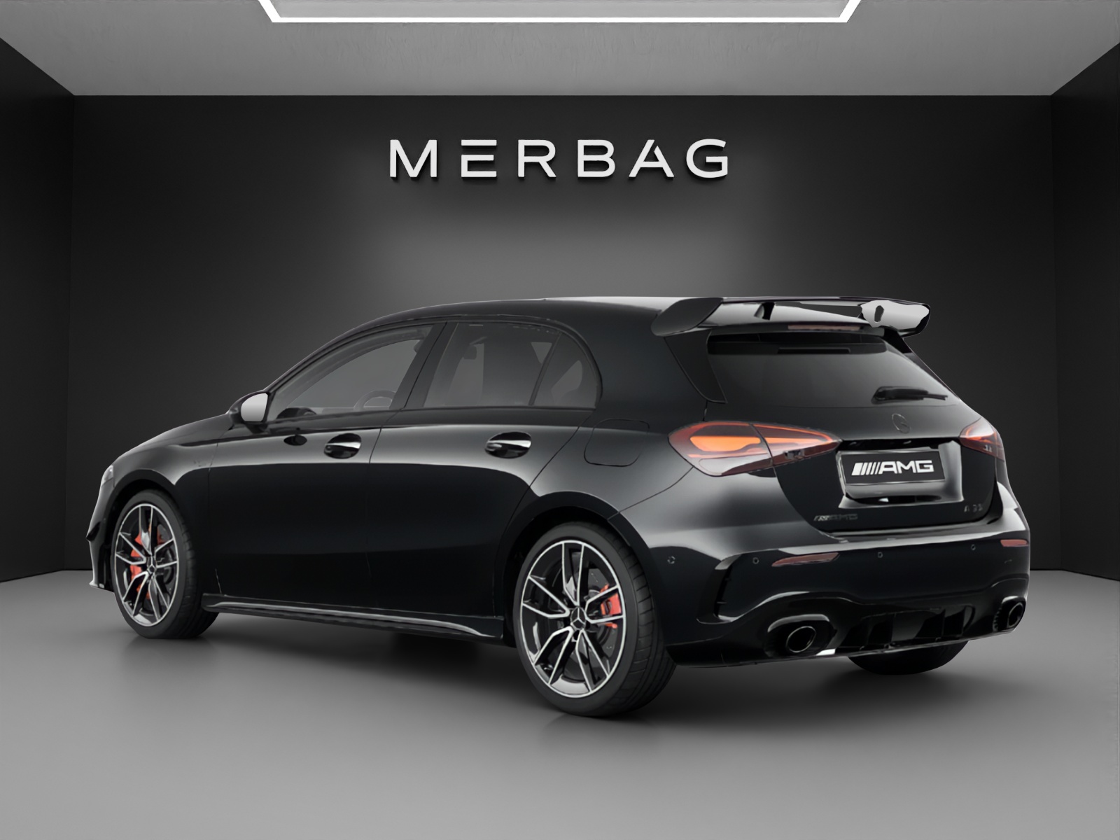 MERCEDES-BENZ A AMG 35 4Matic 8G-DCT-image-4