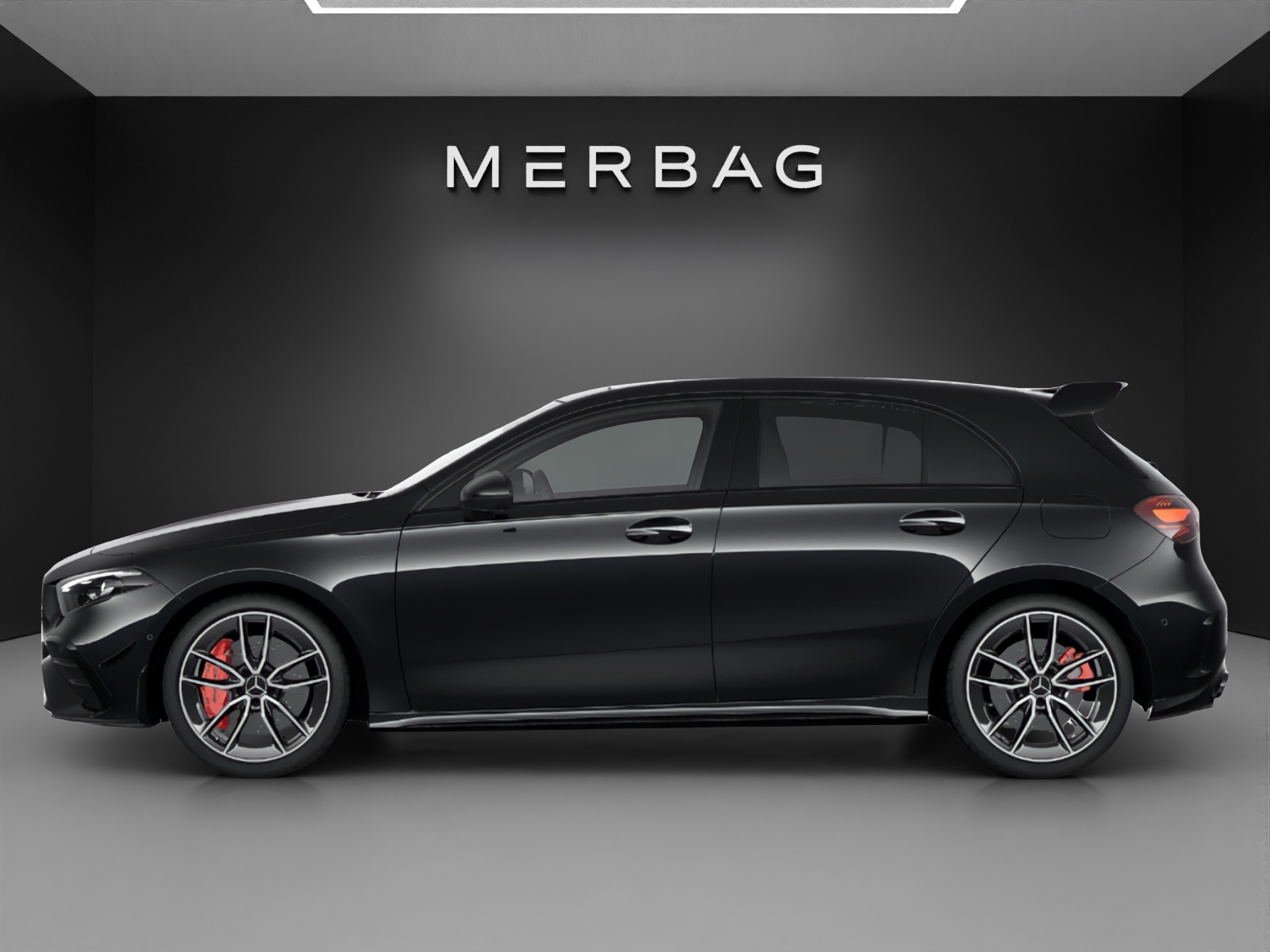 MERCEDES-BENZ A AMG 35 4Matic 8G-DCT-image-5