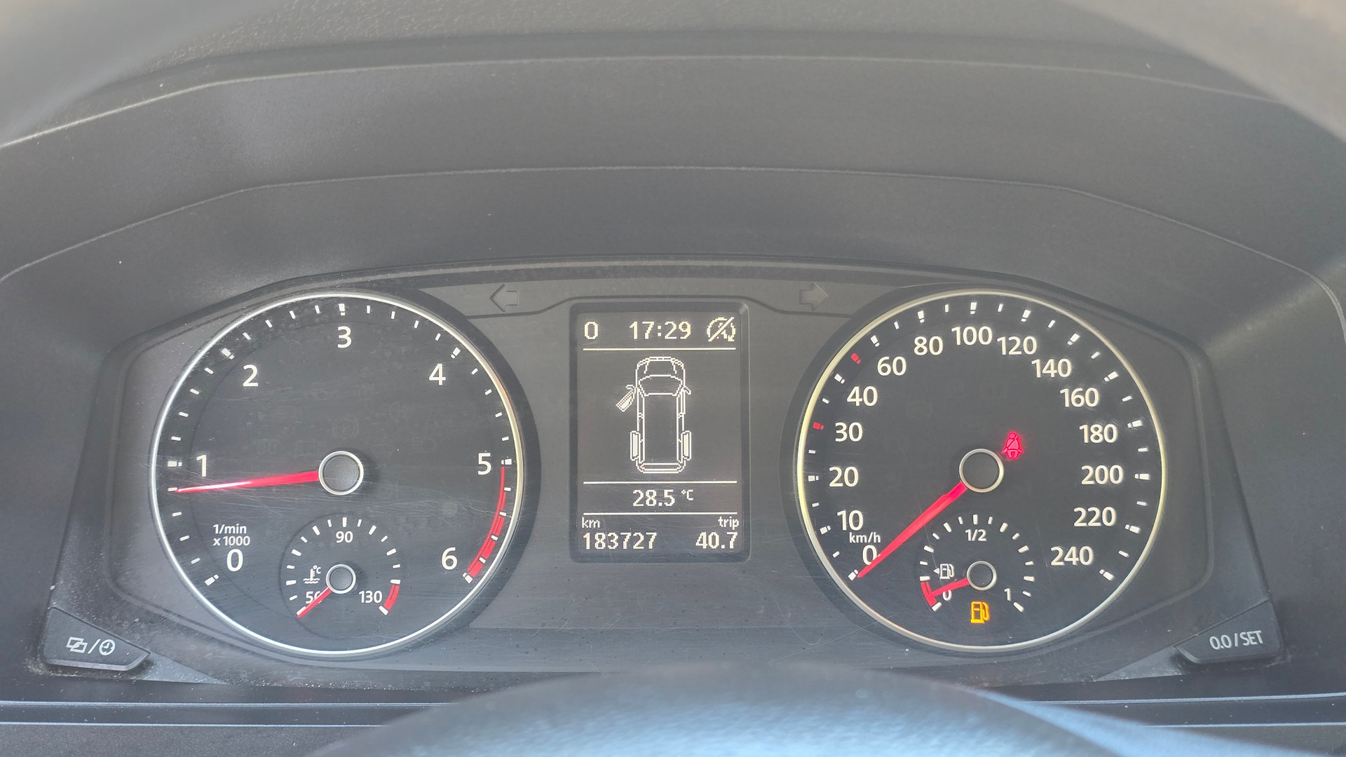VW T6 2.0 TDI DSG-image-16