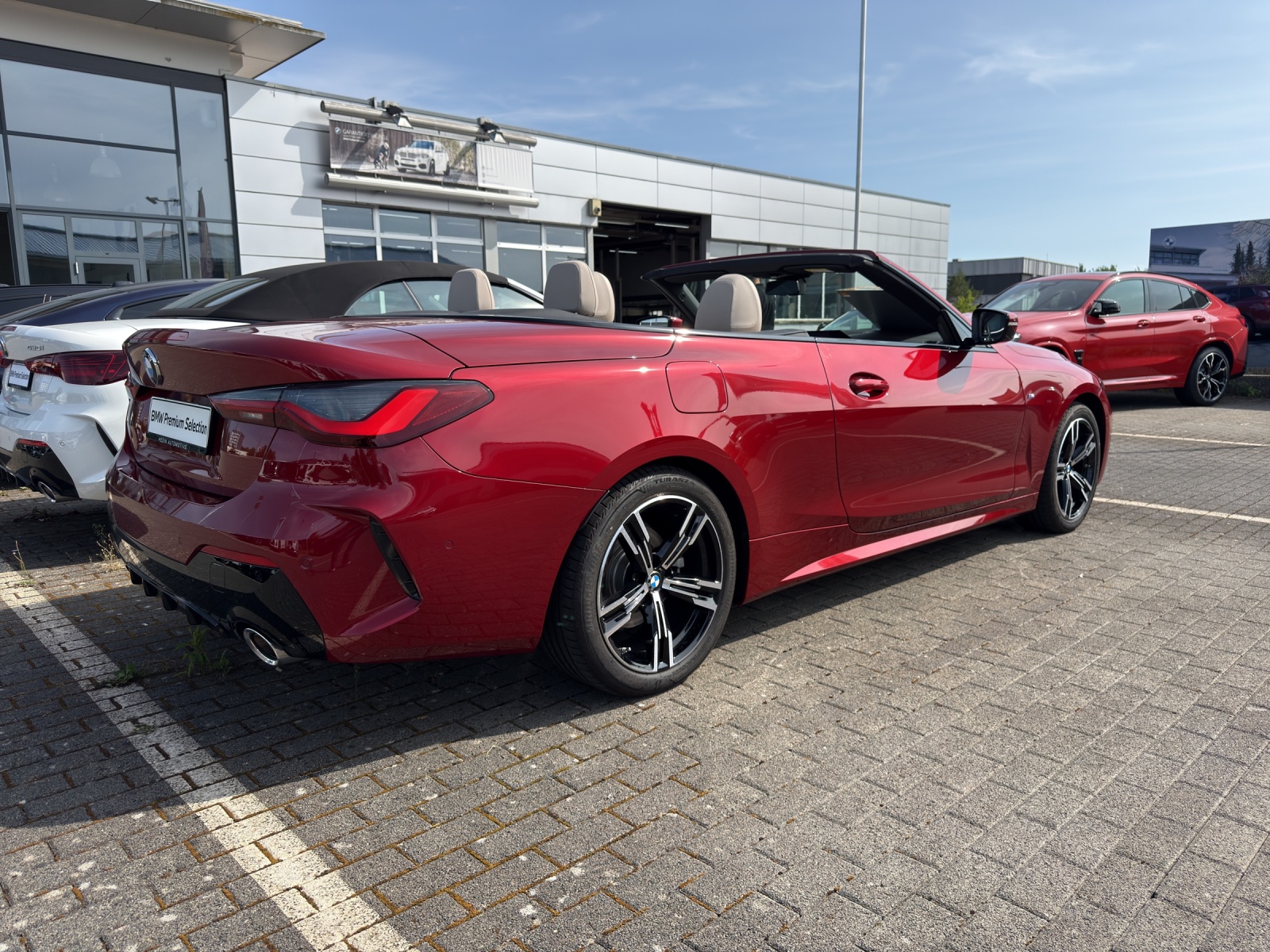 BMW 420i SAG Cabrio-image-8