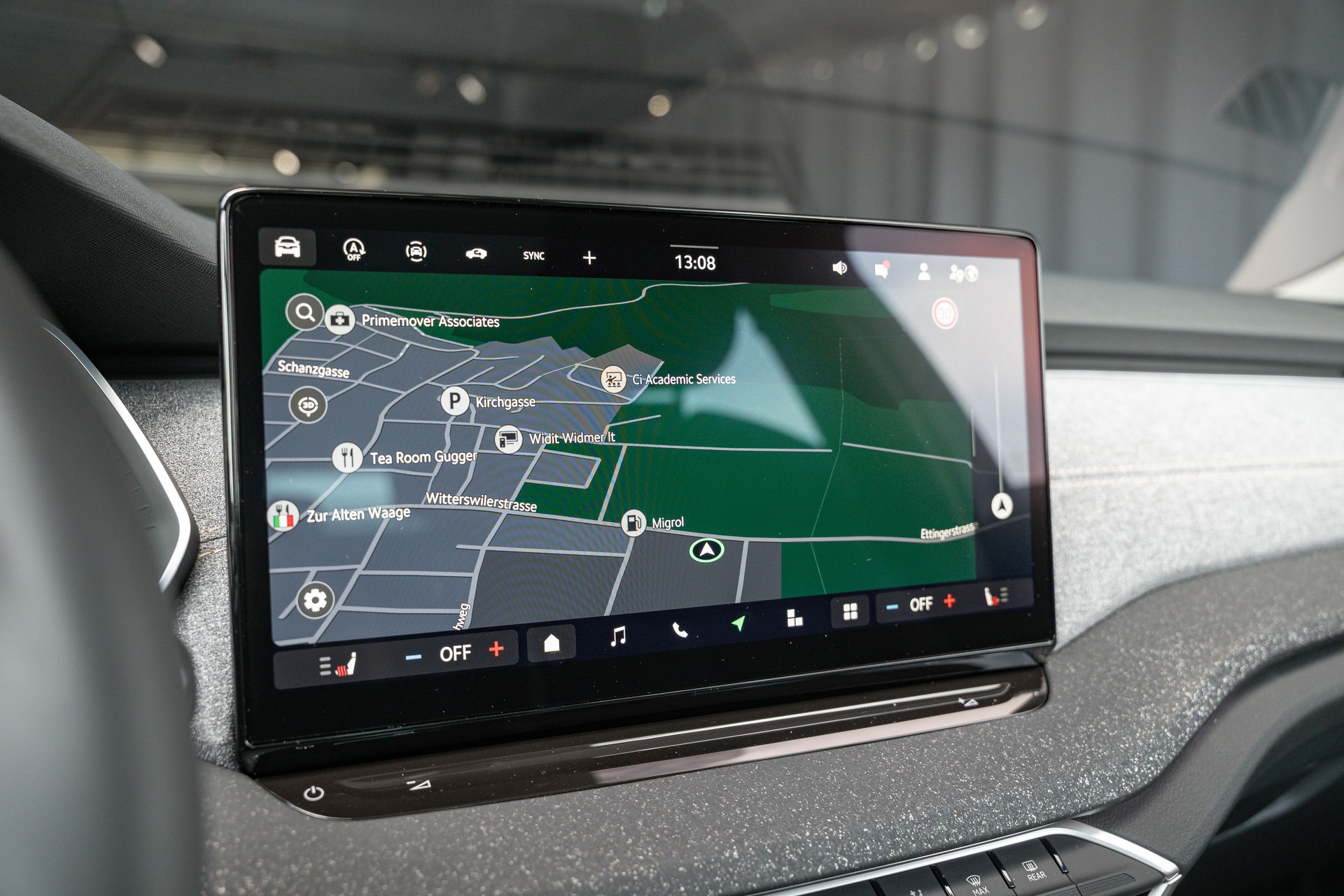 SKODA Octavia Combi 1.5 TSI mHEV DSG Selection-image-17
