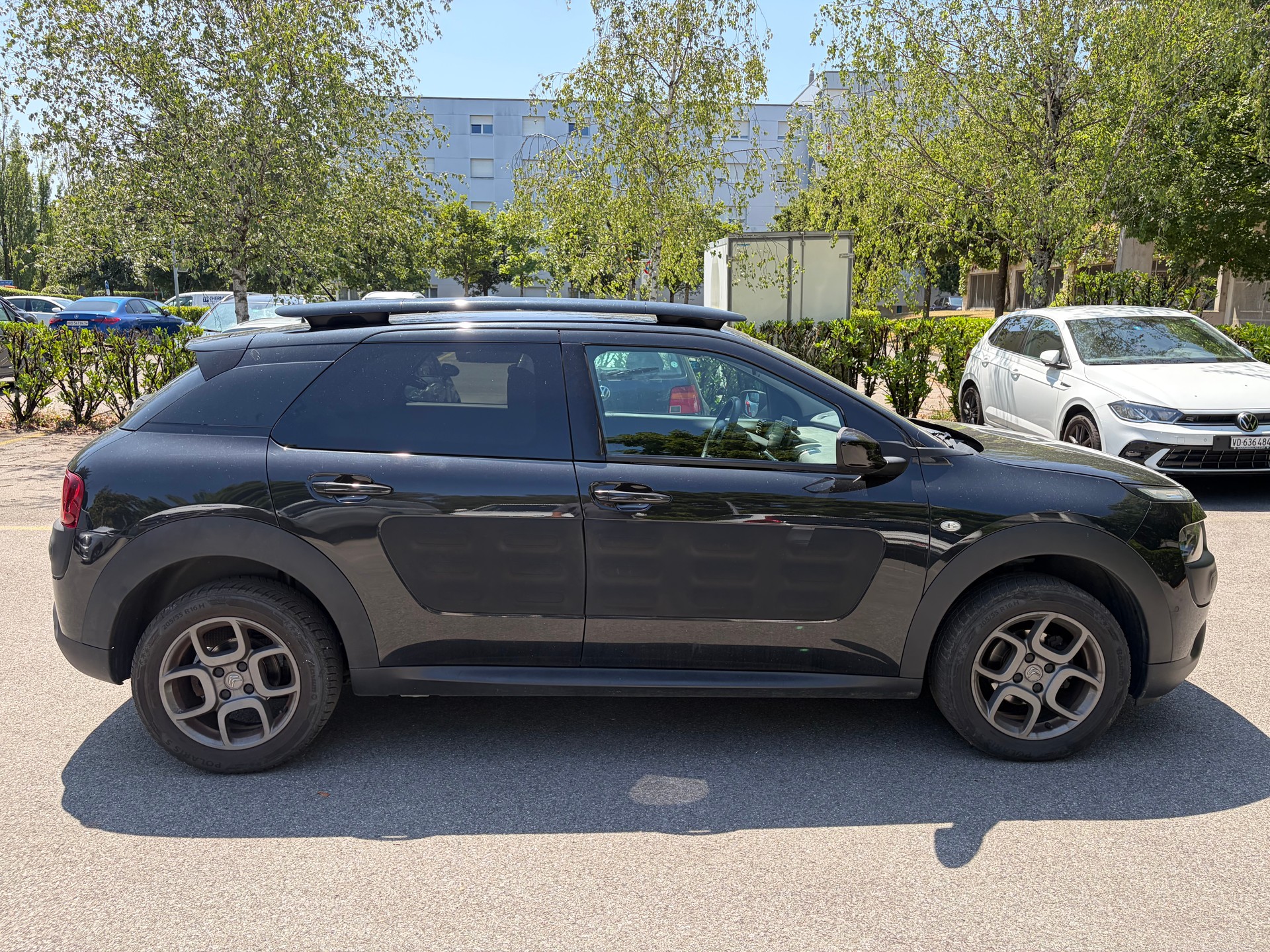 CITROEN C4 Cactus 1.2 e-THP Shine Editionl EAT6-image-6