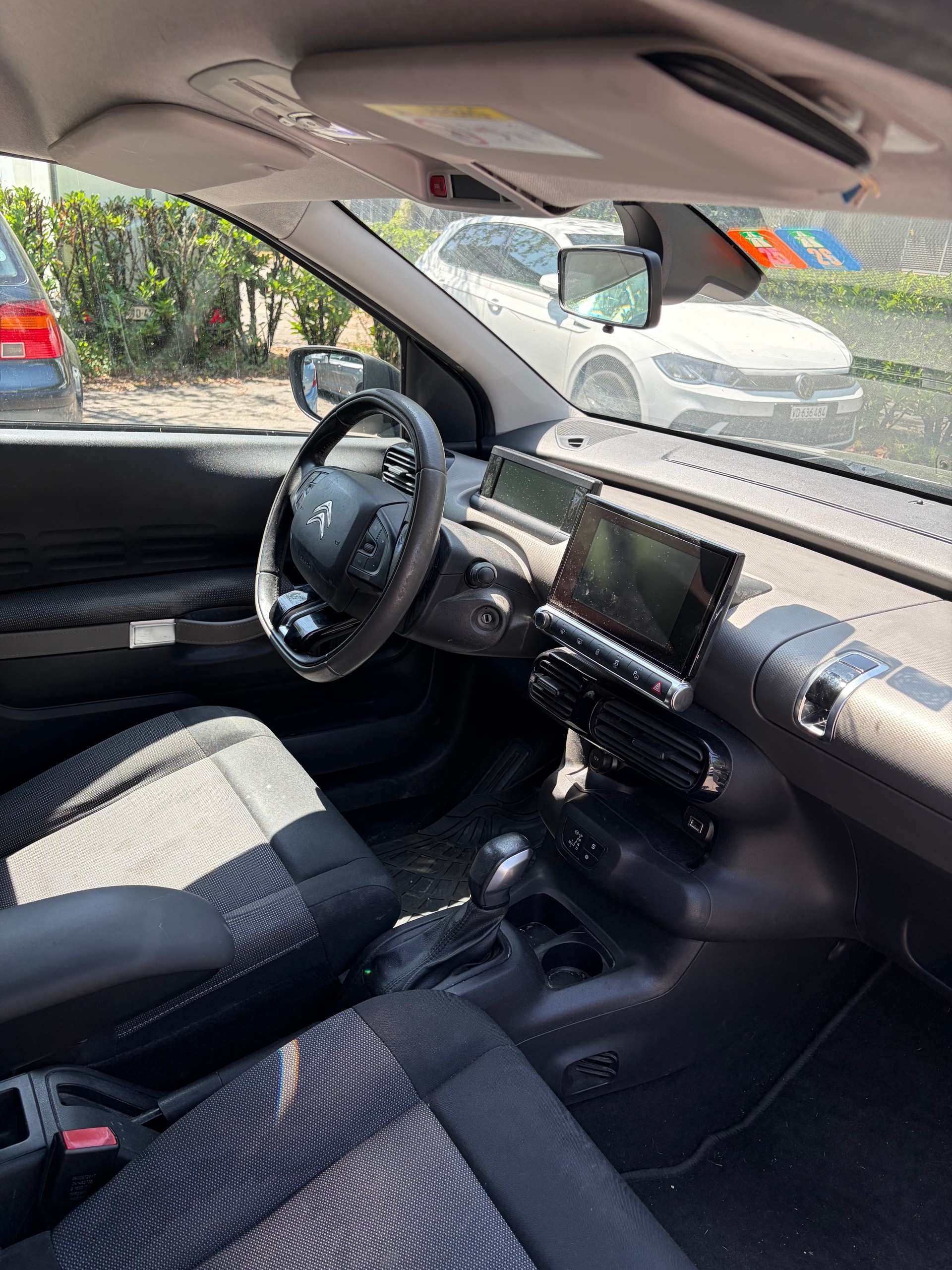 CITROEN C4 Cactus 1.2 e-THP Shine Editionl EAT6-image-14