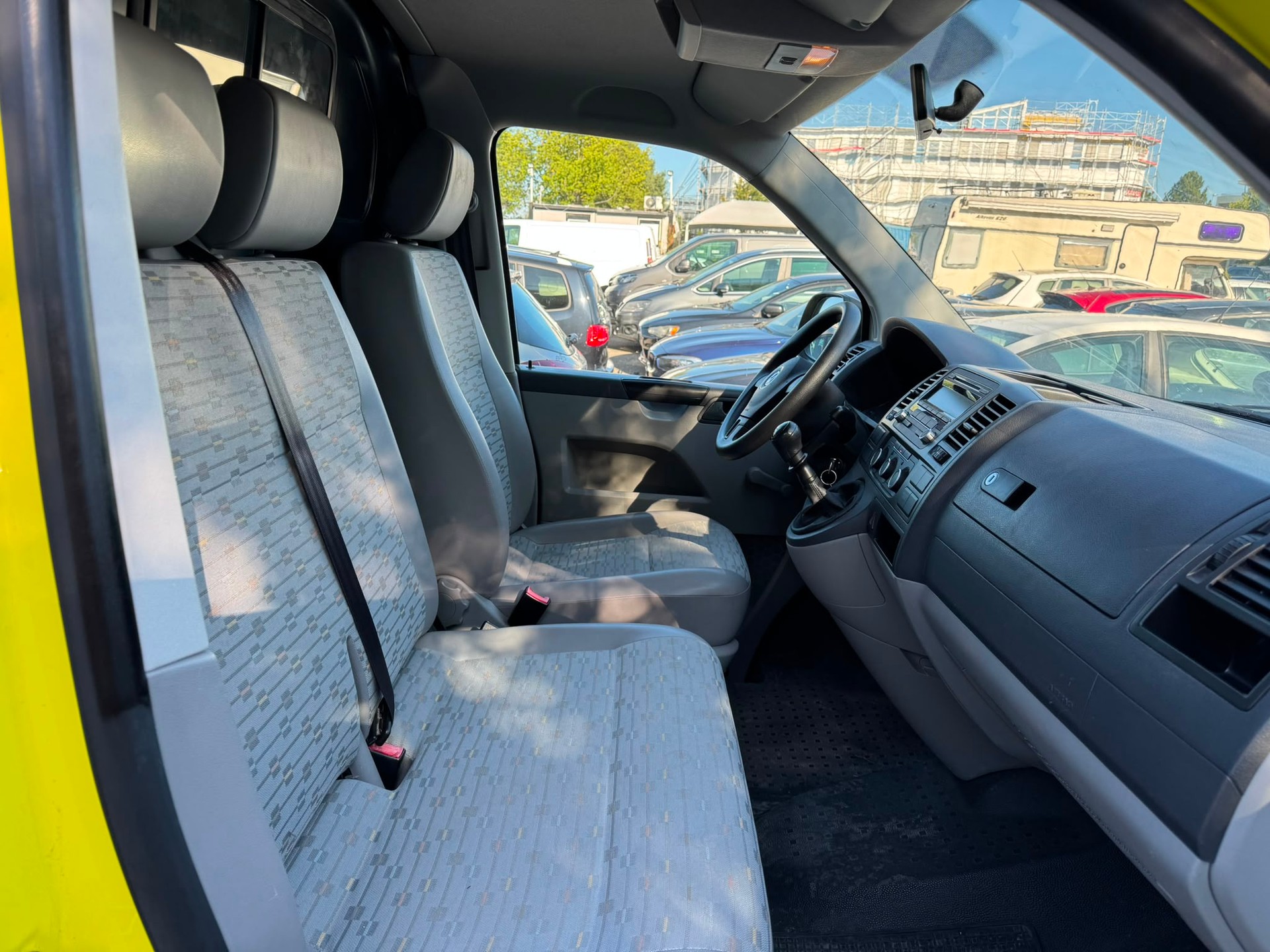 VW T5 2.0 TDI Entry-image-6