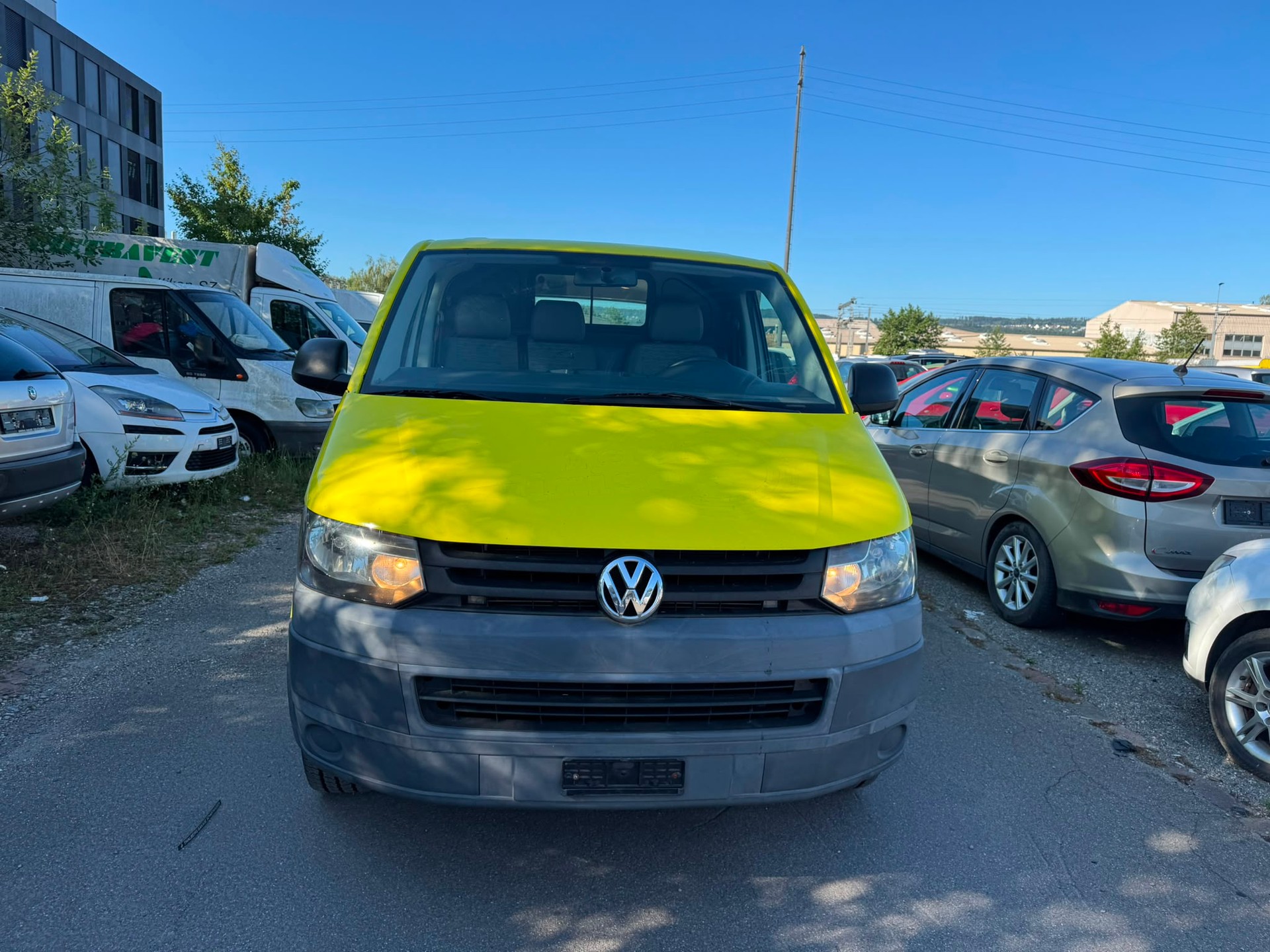 VW T5 2.0 TDI Entry-image-0