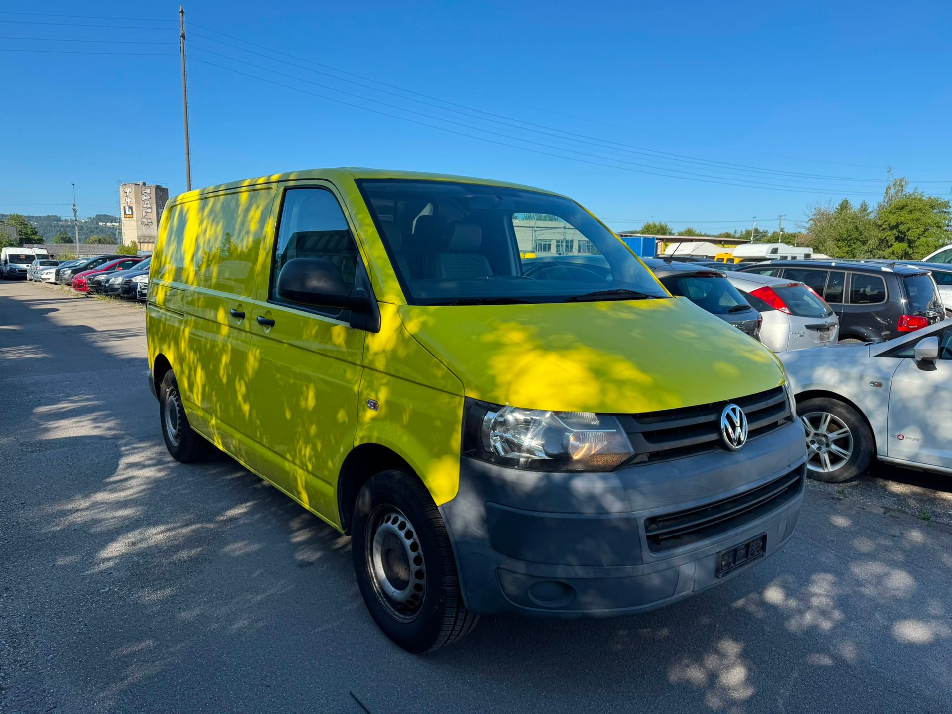 VW T5 2.0 TDI Entry-image-2