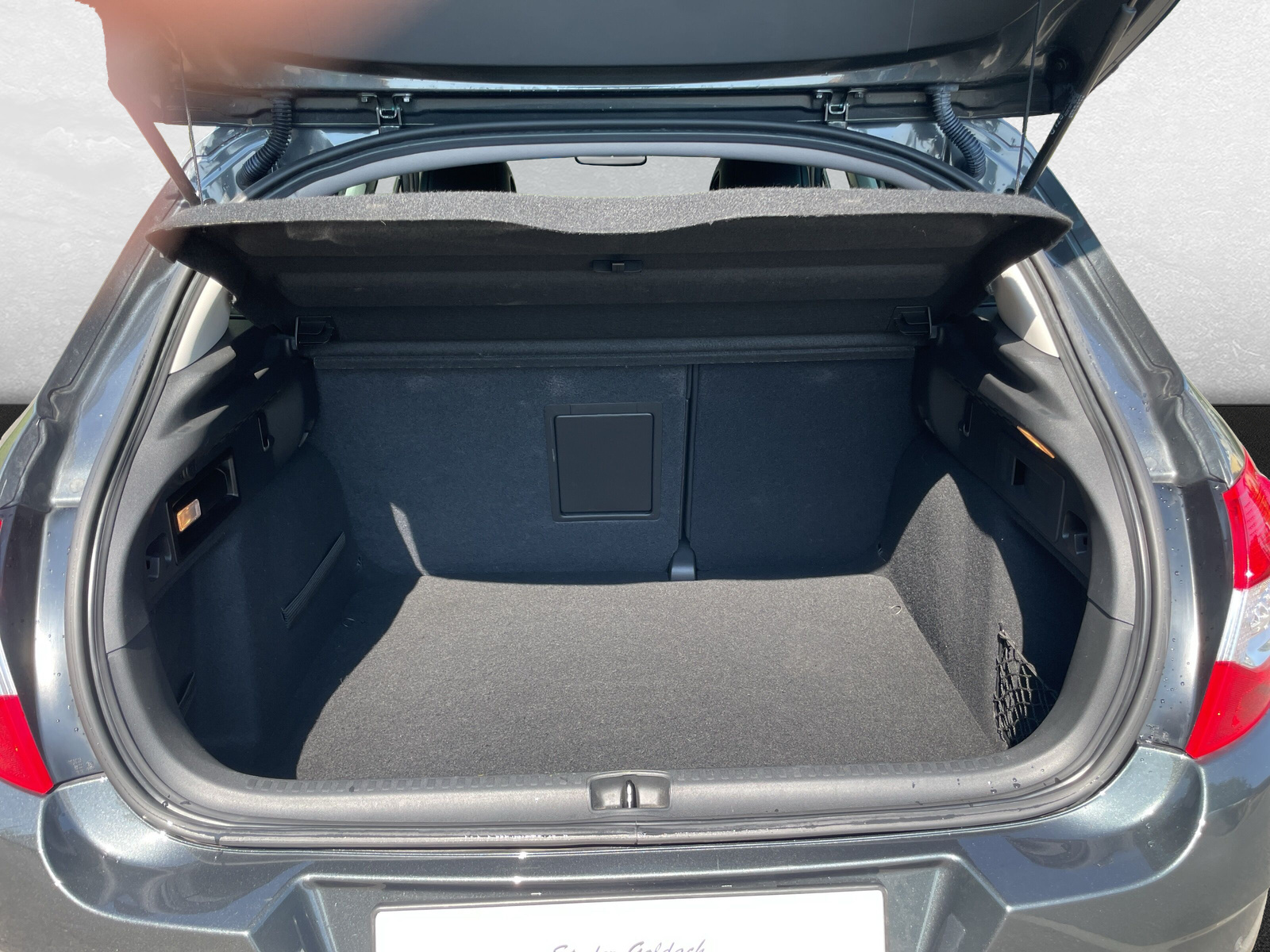 CITROEN C4 1.2 e-THP Exclusive-image-5