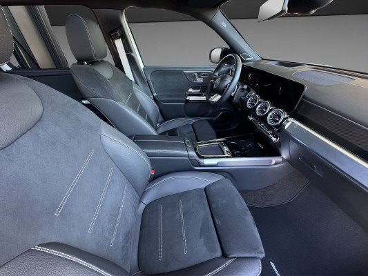 MERCEDES-BENZ GLB 250 4Matic 8G-Tronic-image-11
