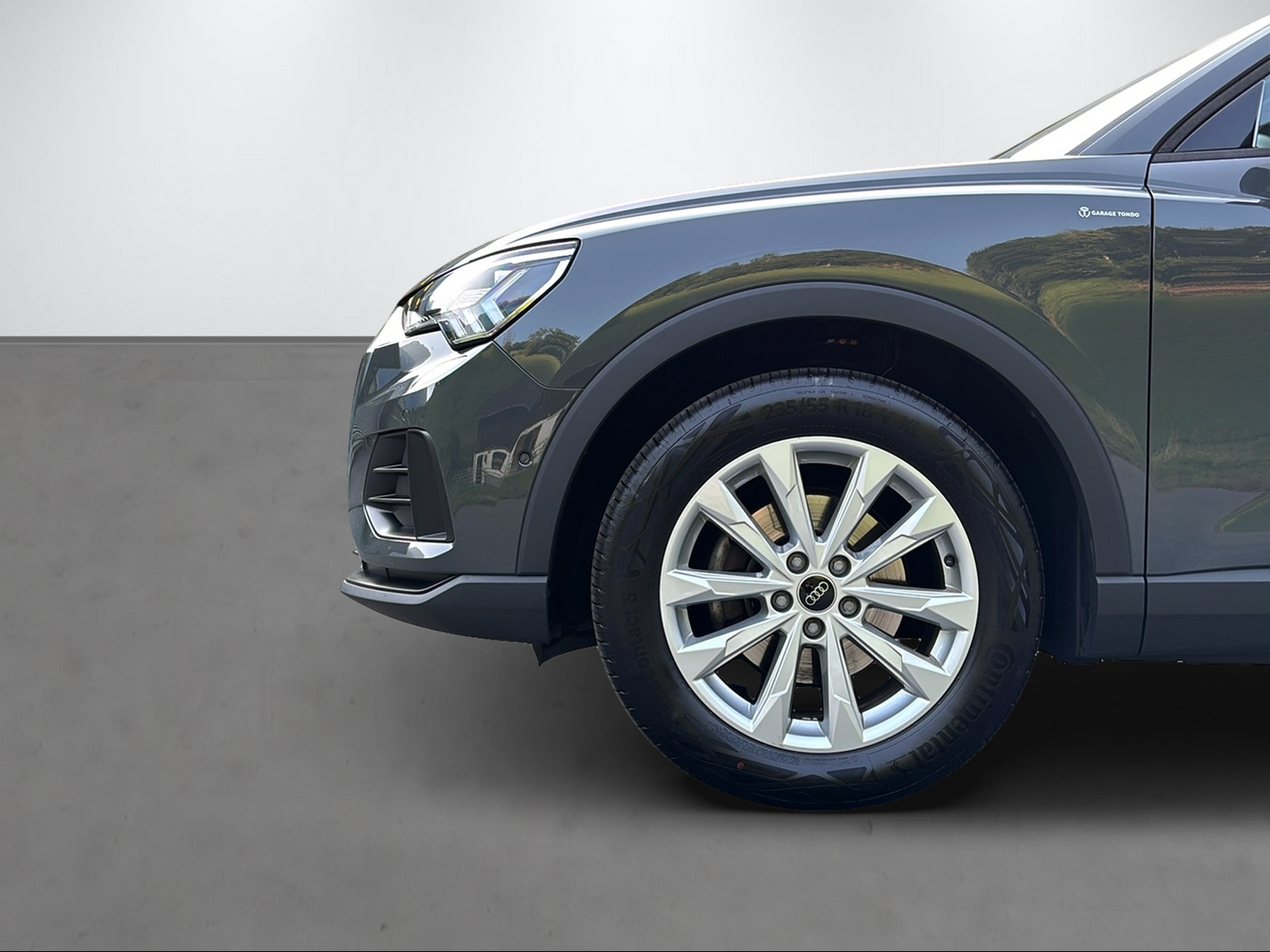AUDI Q3 1.5 35 TFSI Attraction S-Tronic-image-4