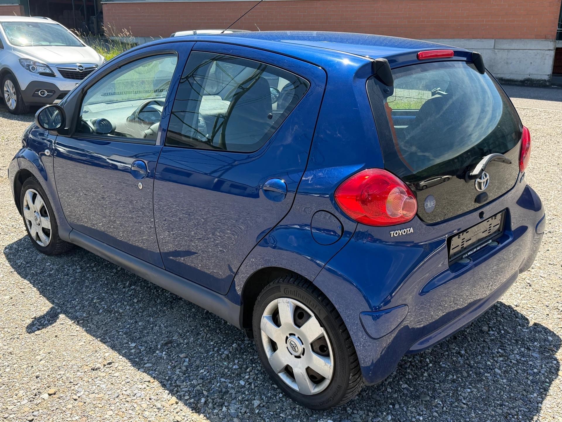TOYOTA Aygo 1.0-image-9