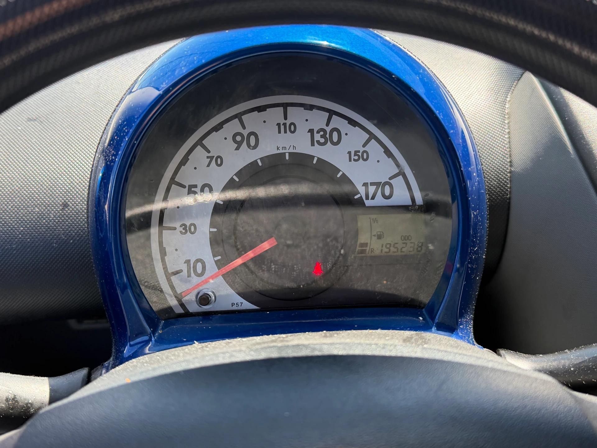 TOYOTA Aygo 1.0-image-3