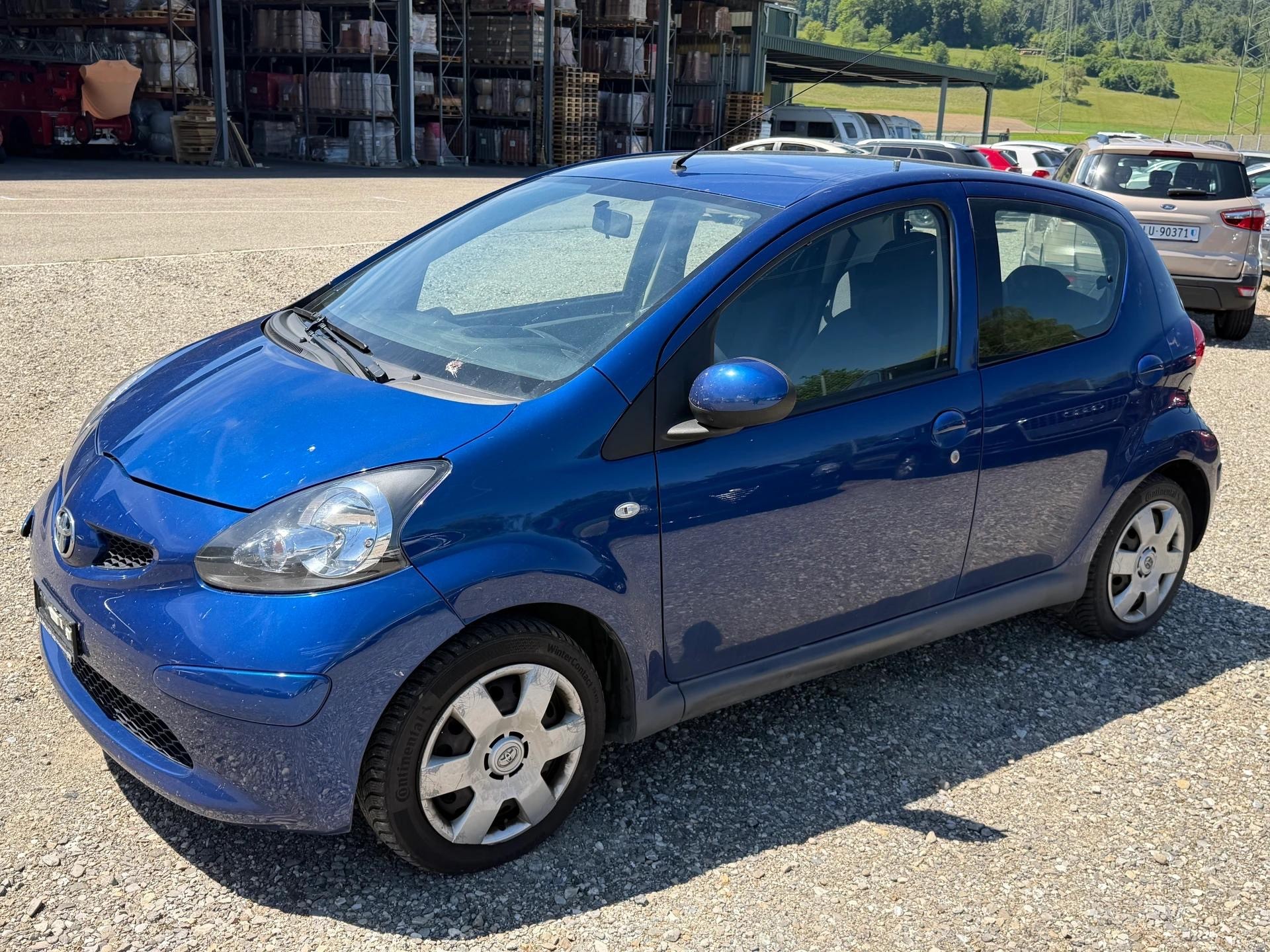 TOYOTA Aygo 1.0-image-1